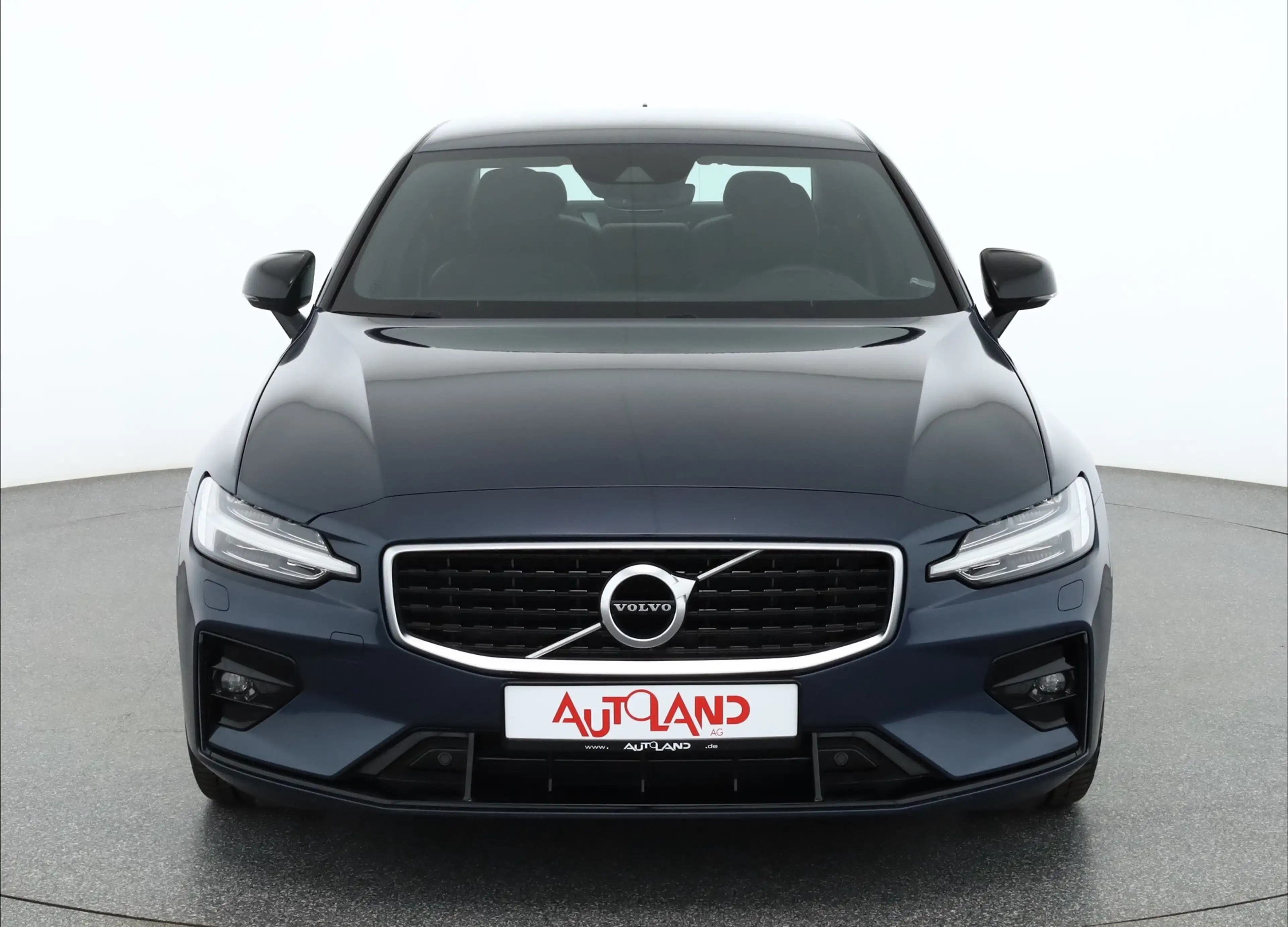 Volvo S60 T5 R Design LED Navi Kamera ACC Keyless H&K — photo 8