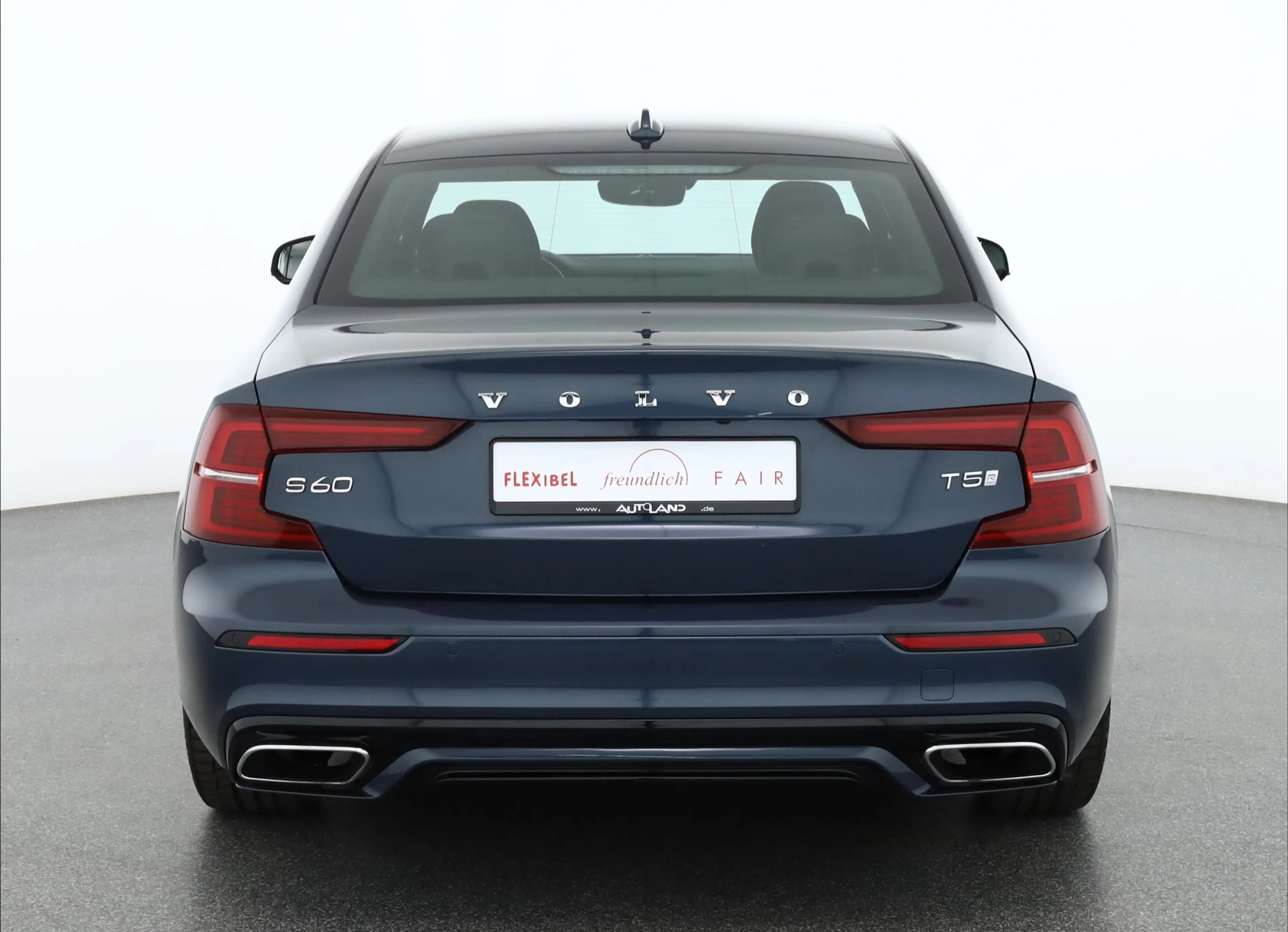 Volvo S60 T5 R Design LED Navi Kamera ACC Keyless H&K — photo 4