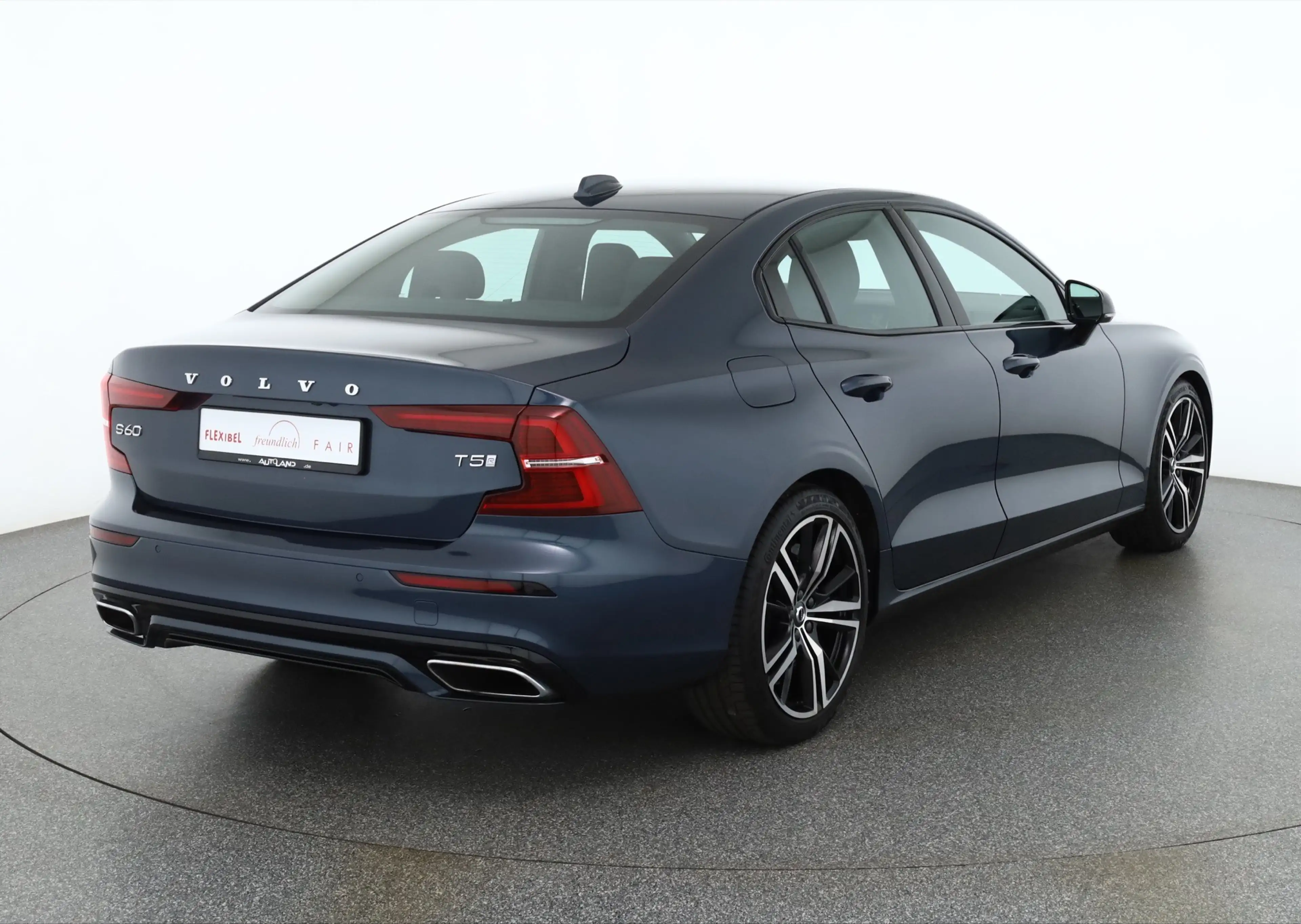Volvo S60 T5 R Design LED Navi Kamera ACC Keyless H&K — photo 5