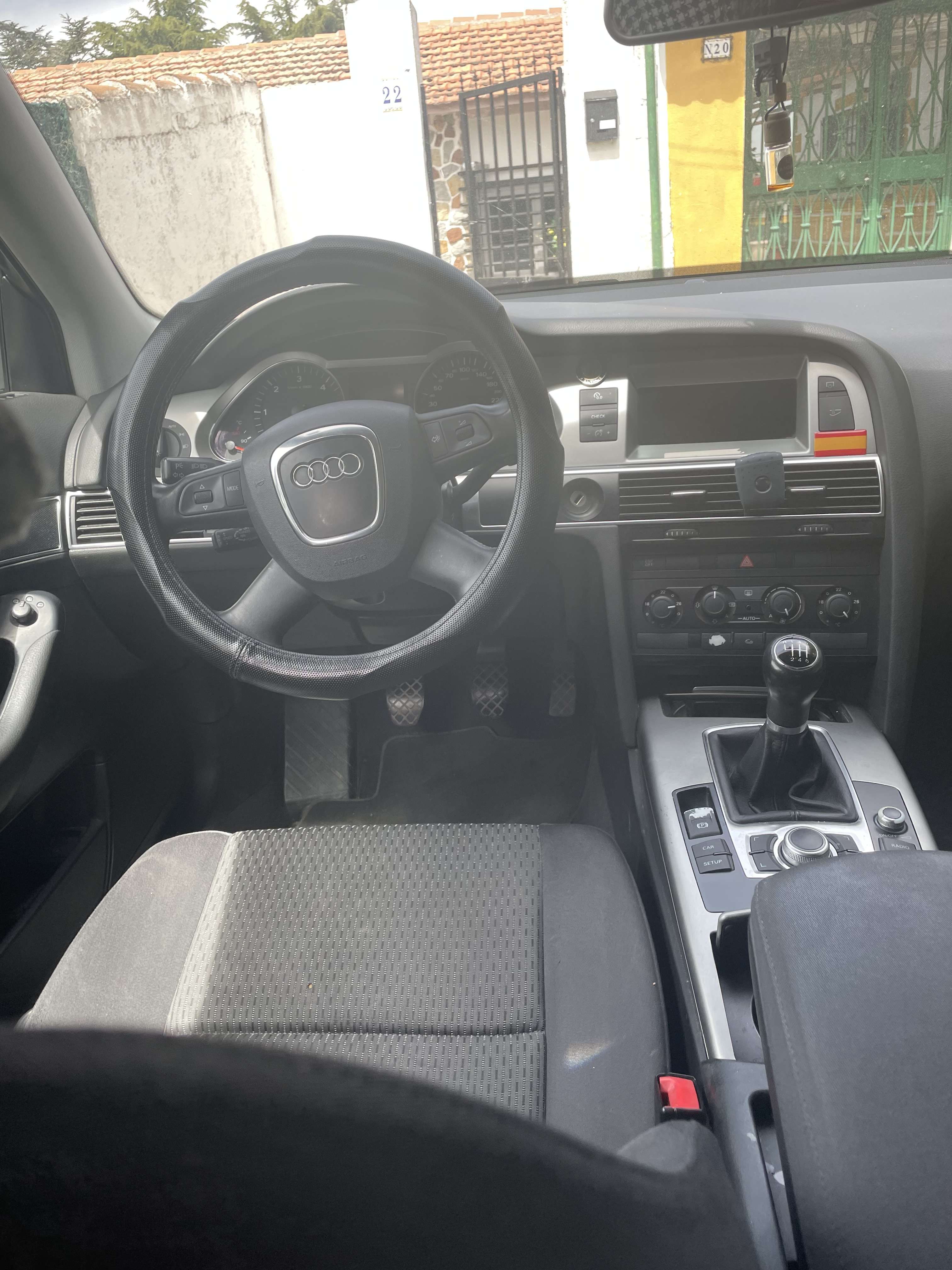 Audi A6 Avant 2.0TDI DPF - foto 1