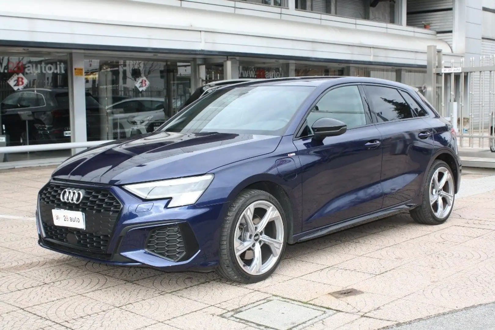 Audi A3 SPB 40 1.4TFSI e S tronic S line edition Blu/Azzurro - 1