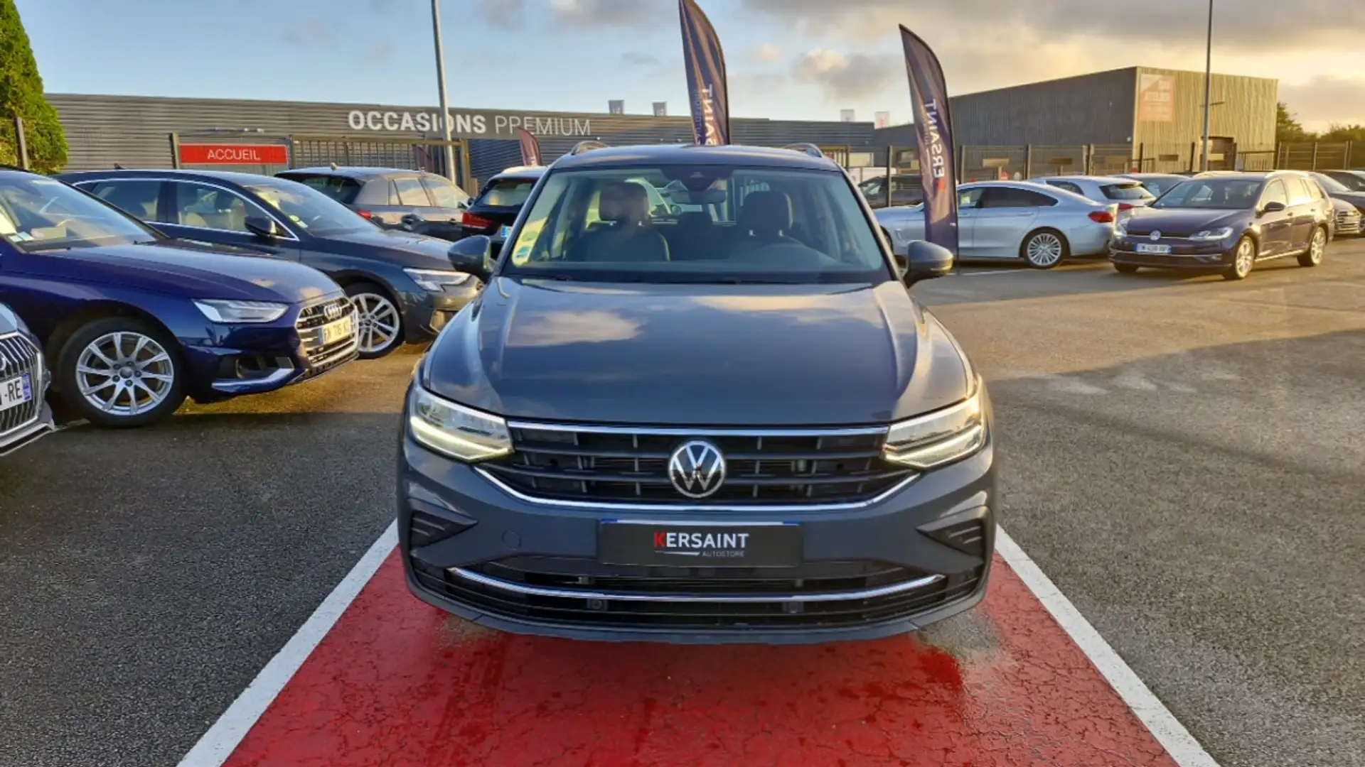 Volkswagen Tiguan BUSINESS 2.0 tdi 150ch dsg7 life - 2