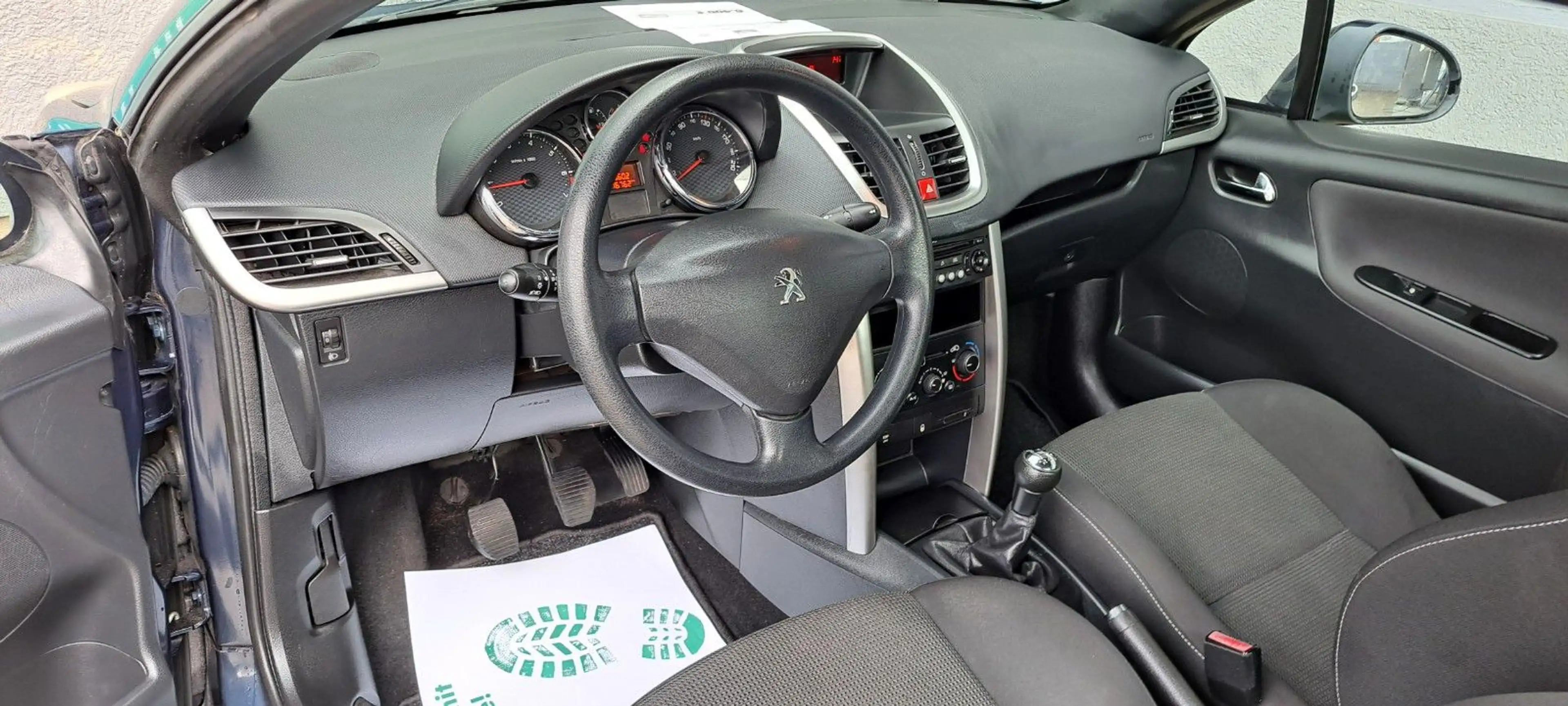 Peugeot 207 CC Cabrio-Coupe Access,1,6,Euro 5 — photo 9