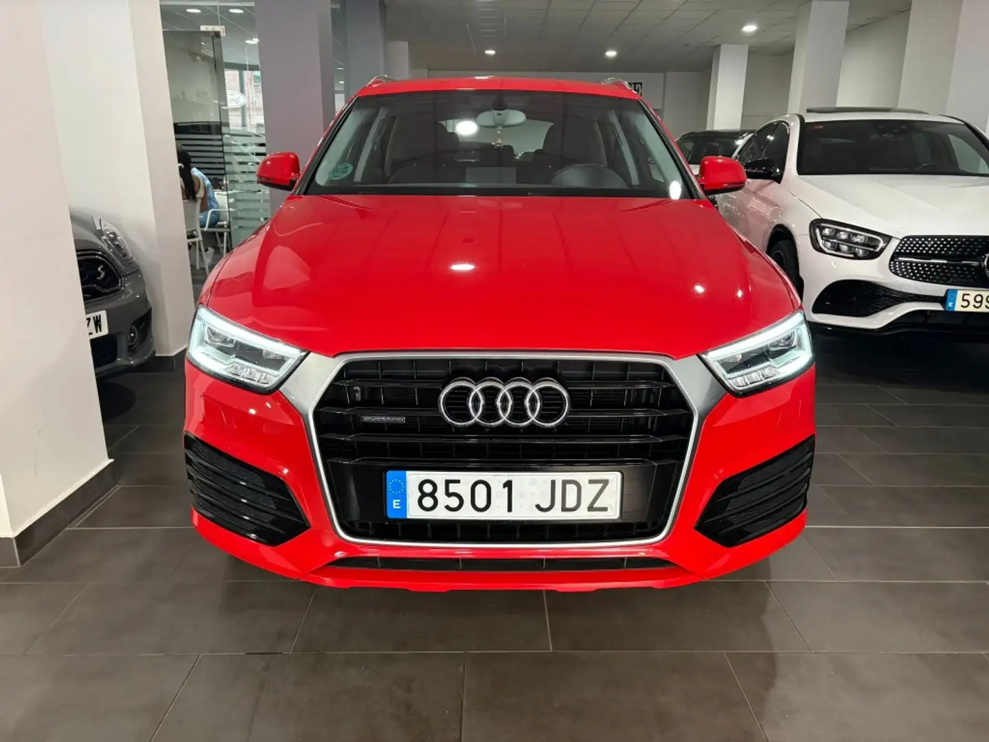 Audi Q3 2.0TDI Design edition quattro S tronic 110kW Rojo - 2