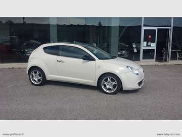 1.3 JTDm-2 95 CV S&S DISTINTCIVE