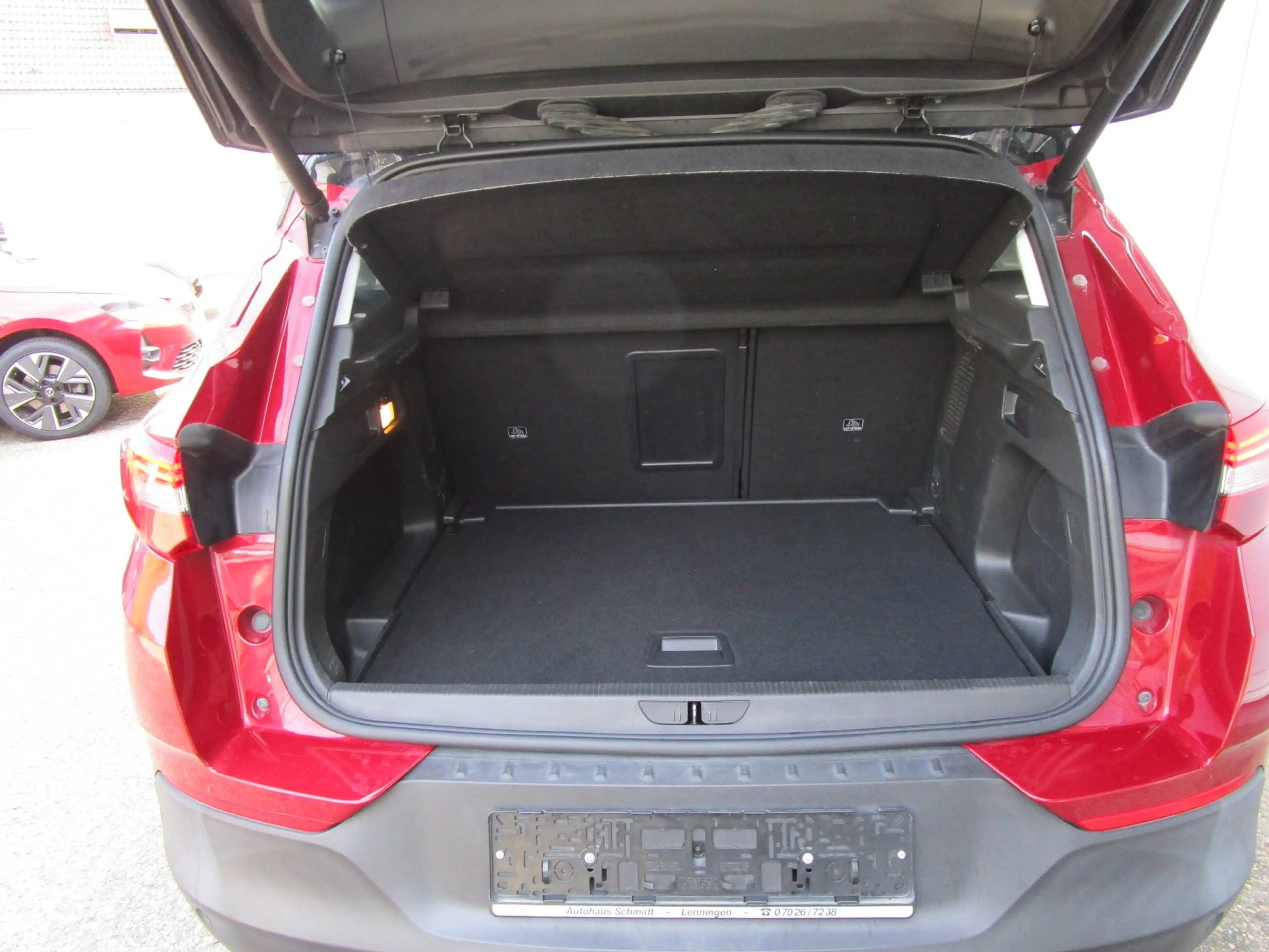 Opel Grandland X Ultimate — photo 14