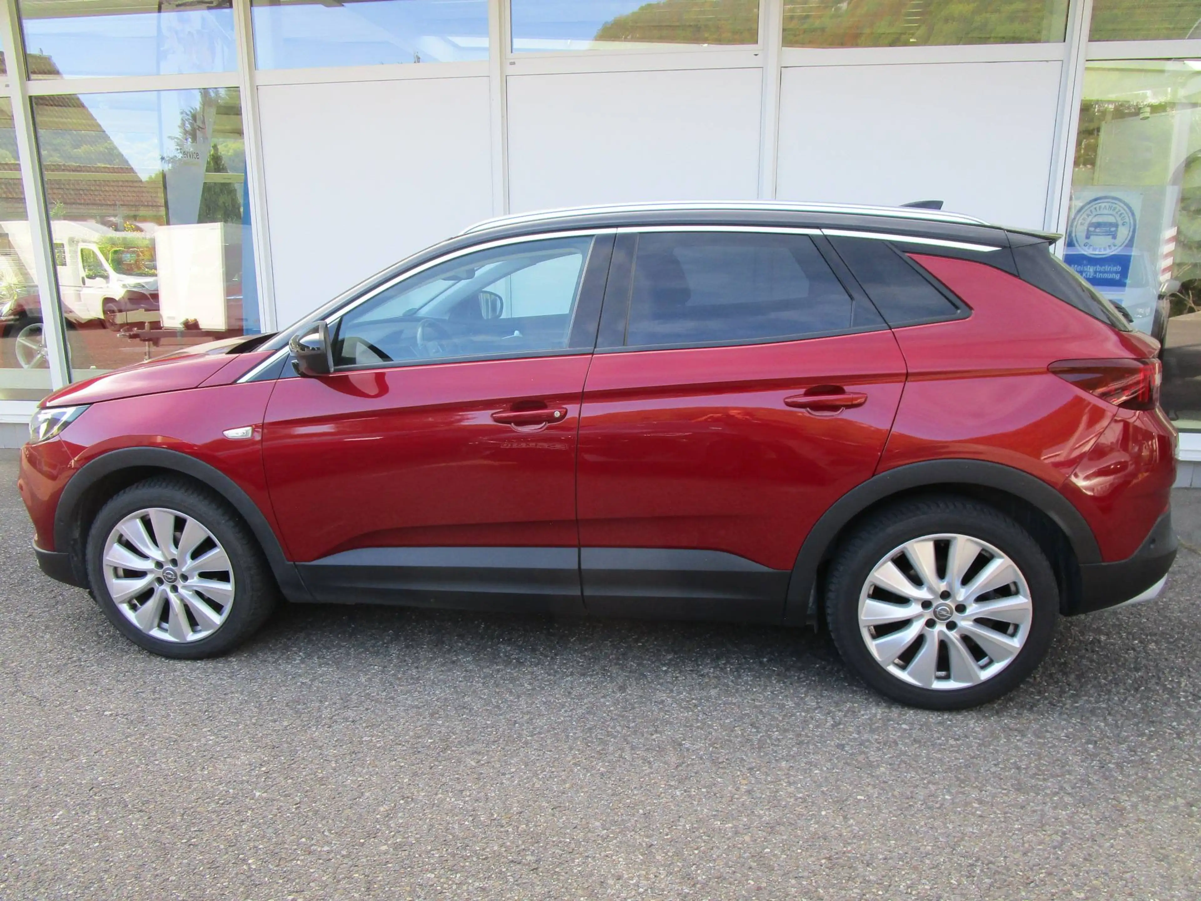 Opel Grandland X Ultimate — photo 3