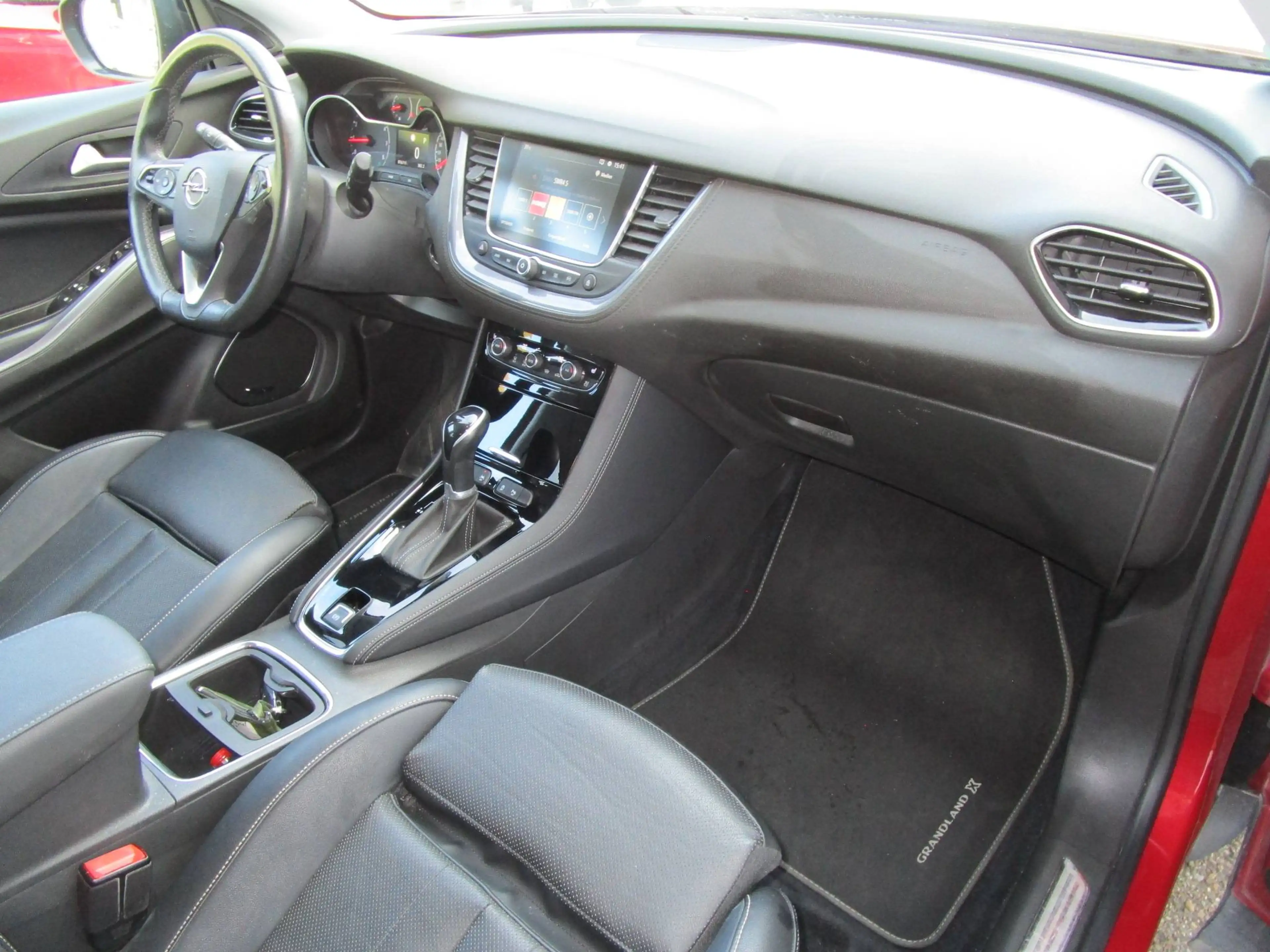 Opel Grandland X Ultimate — photo 9