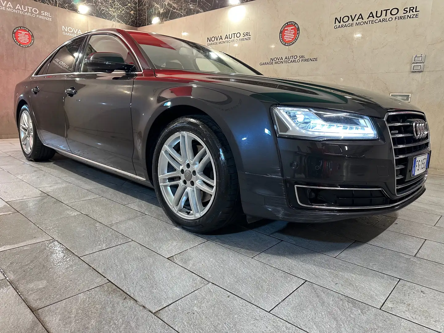 Audi A8 3.0 V6 tdi ultra quattro tiptronic Noir - 2