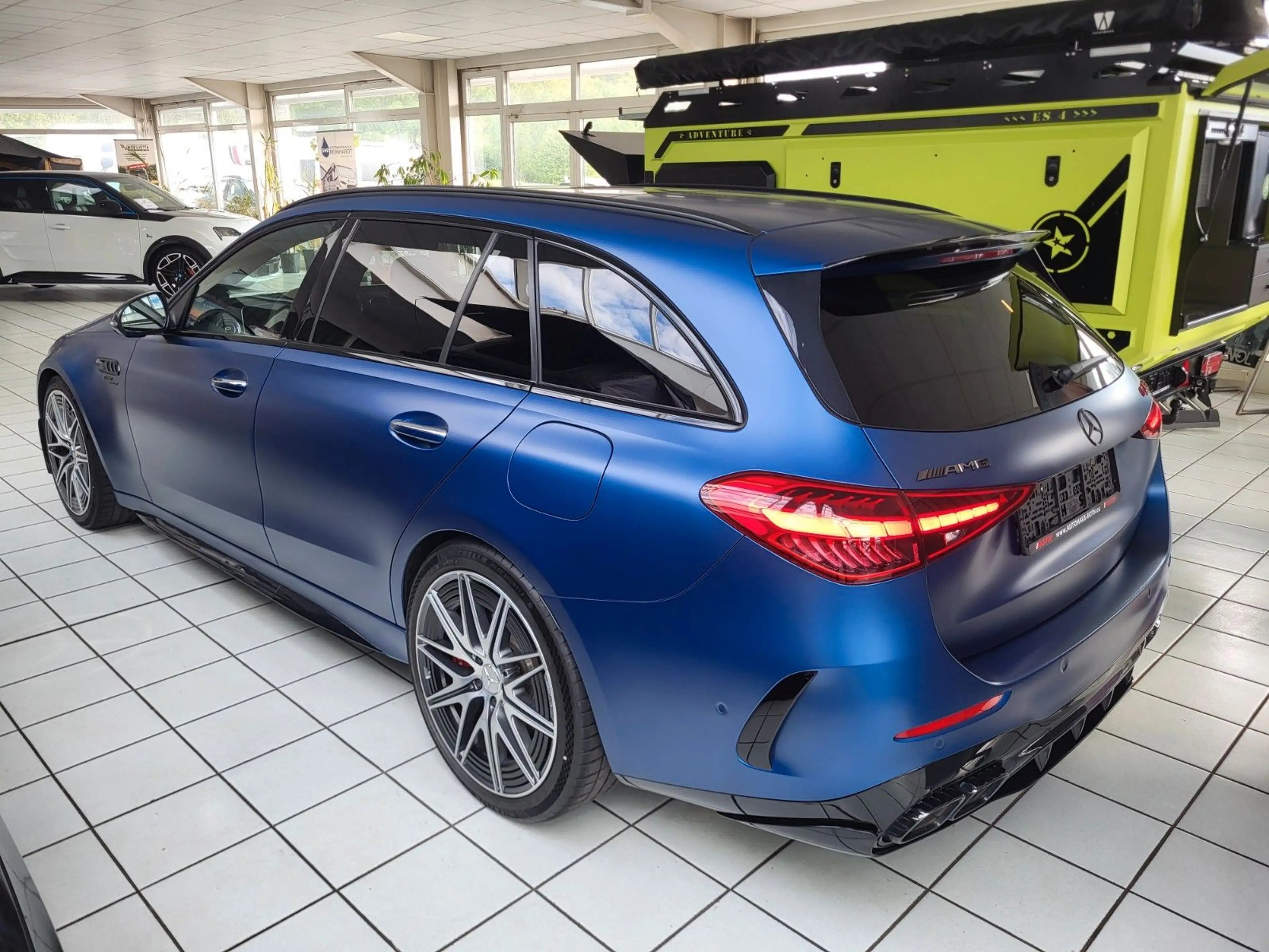 Mercedes-Benz C 63 AMG C 63 S AMG T 4Matic+ E Performance — photo 11