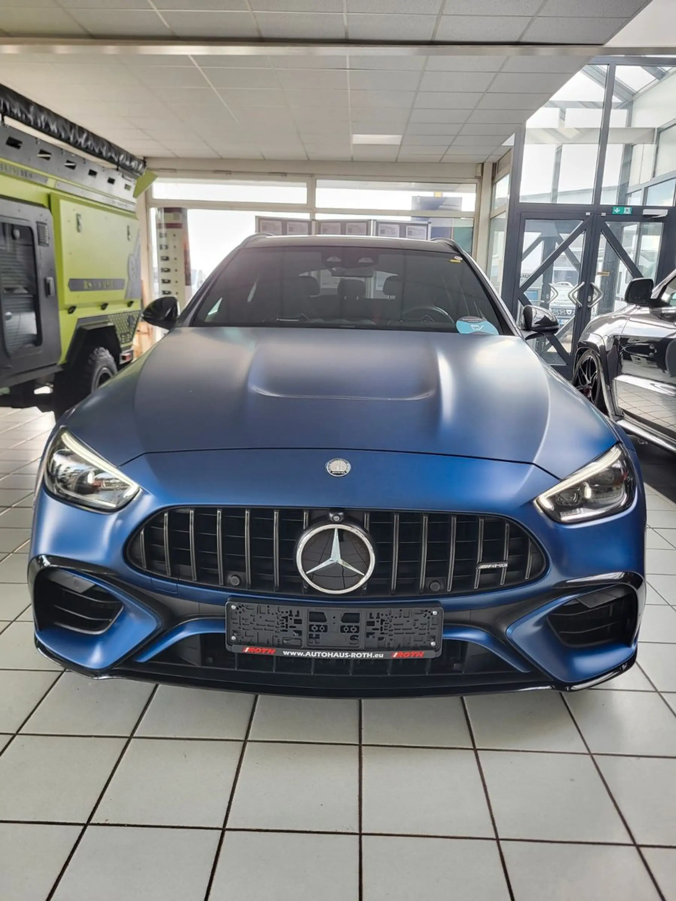 Mercedes-Benz C 63 AMG C 63 S AMG T 4Matic+ E Performance — photo 3