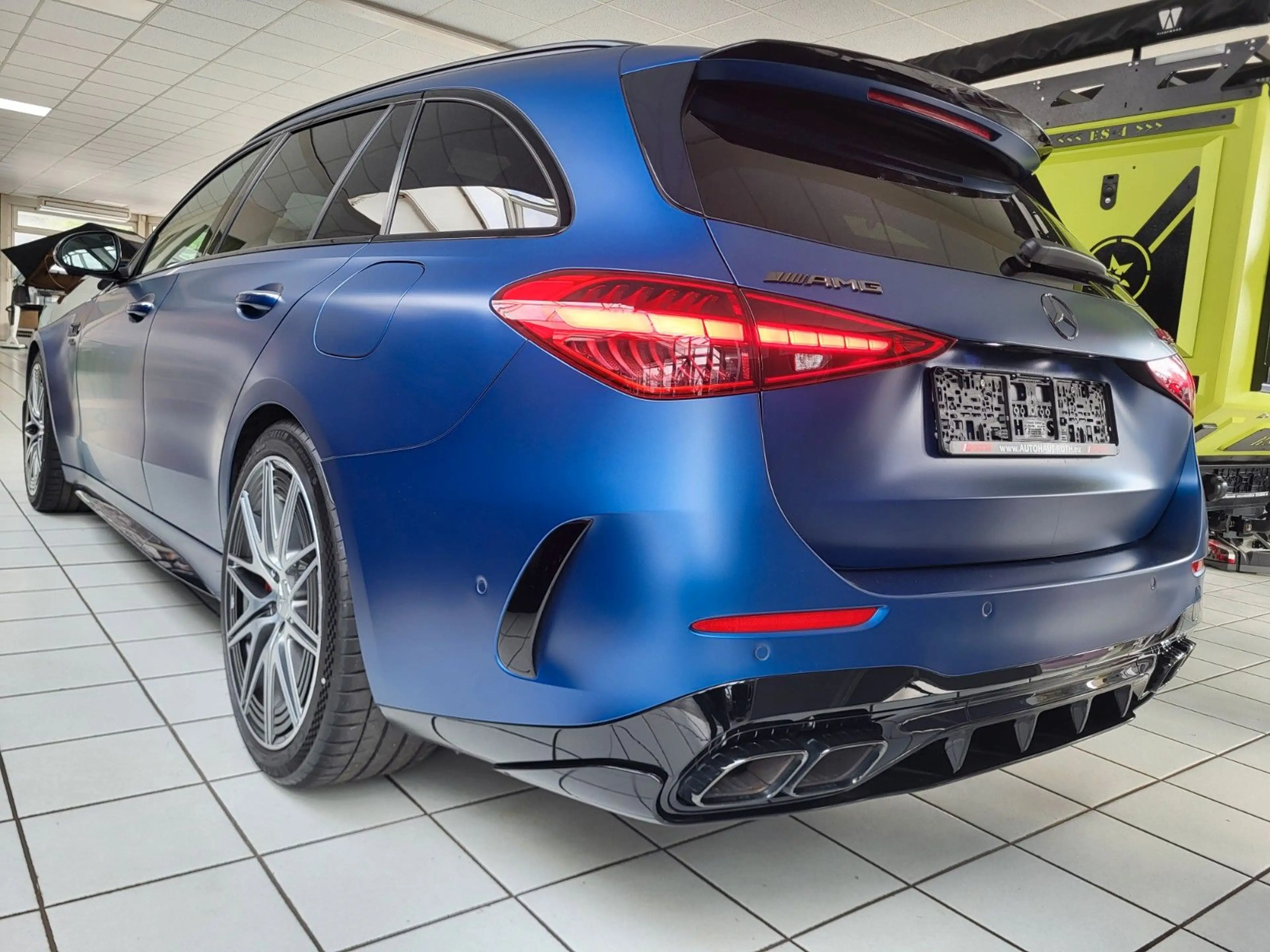 Mercedes-Benz C 63 AMG C 63 S AMG T 4Matic+ E Performance — photo 10