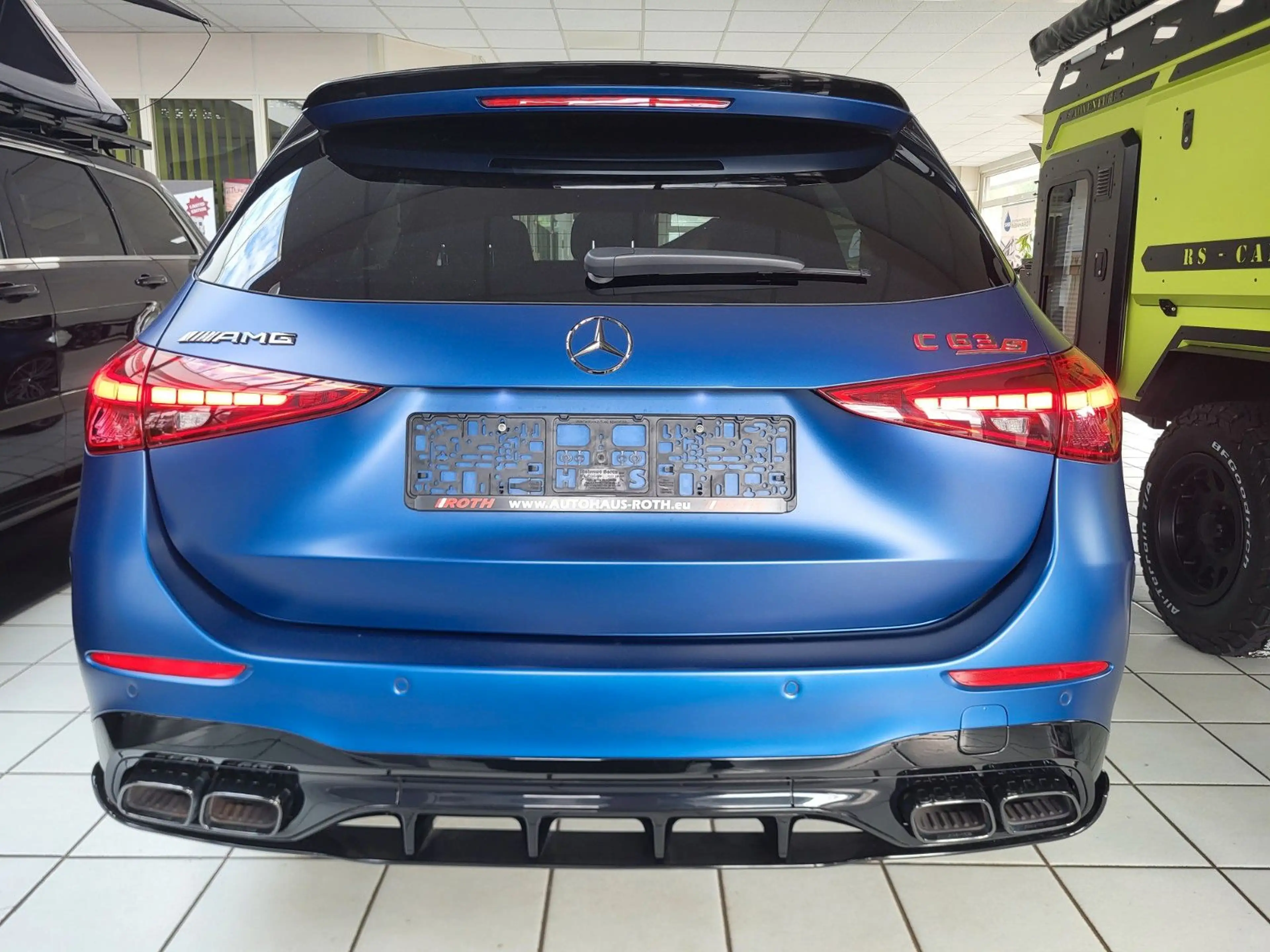 Mercedes-Benz C 63 AMG C 63 S AMG T 4Matic+ E Performance — photo 12