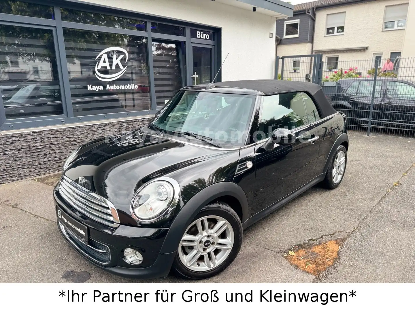 MINI Cooper Cabrio 1-Hand Navi Xenon Alufelgen S-Heft Schwarz - 1