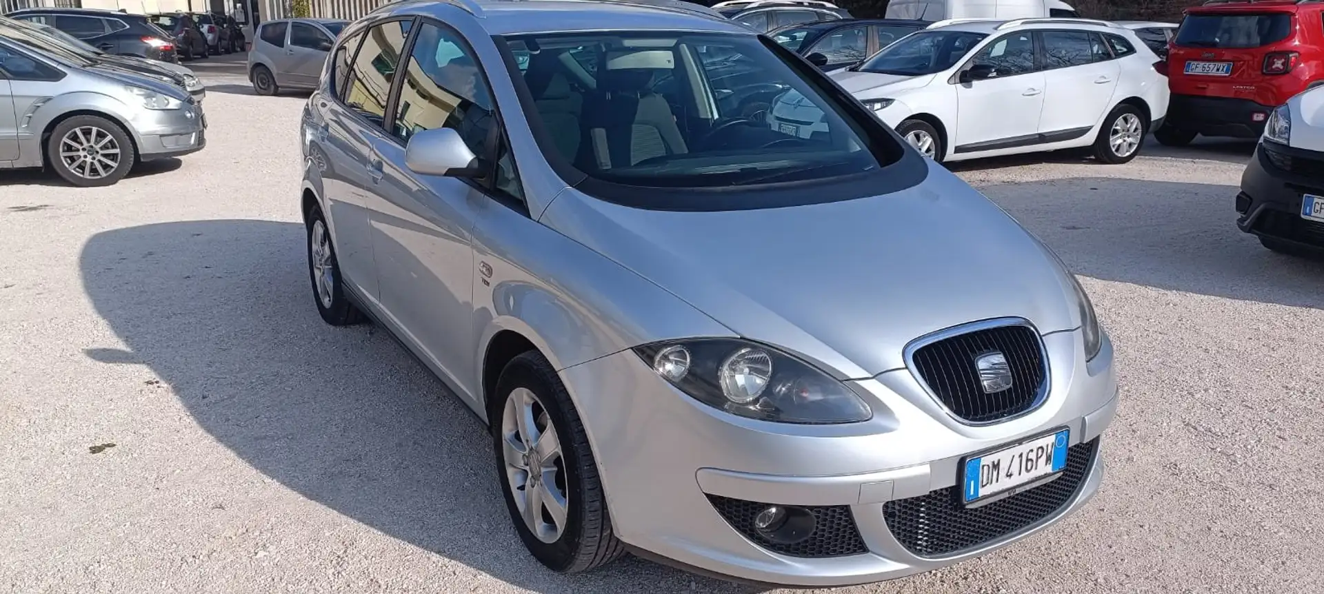 SEAT Altea XL Altea XL 2.0 tdi Style (stylance) Argento - 1