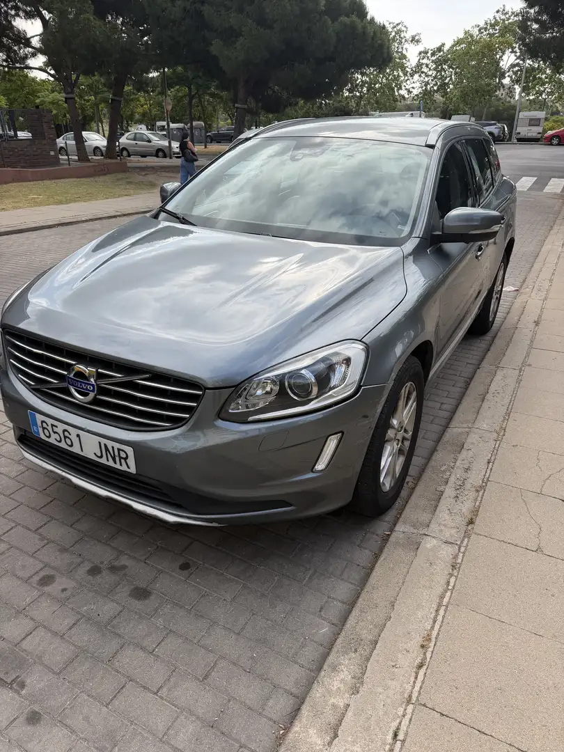 Volvo XC60 D4 Momentum Aut. 190 - 1