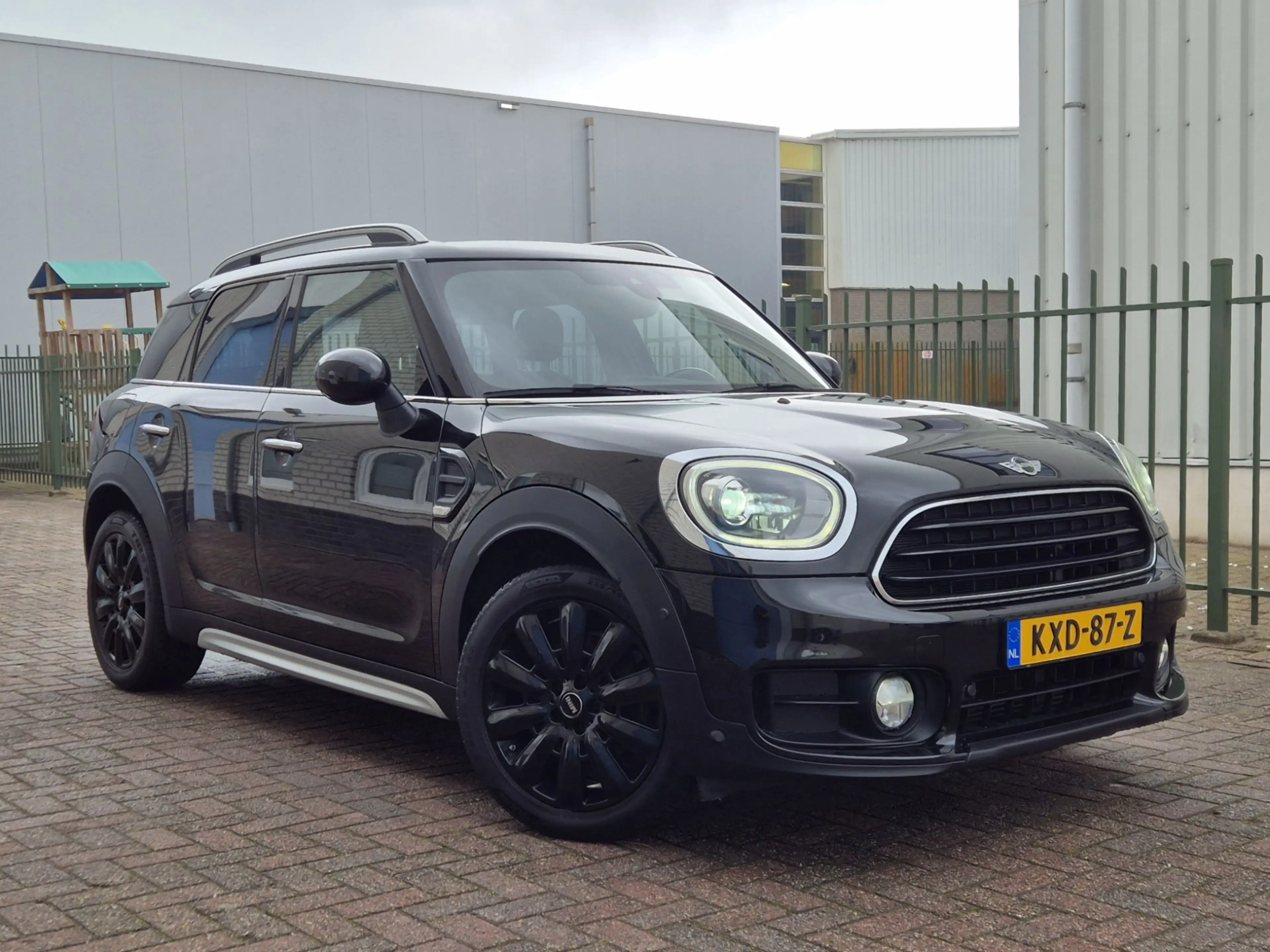MINI Cooper Countryman 1.5 Navi-Full Led-Cruise-ACC-Carplay — photo 2