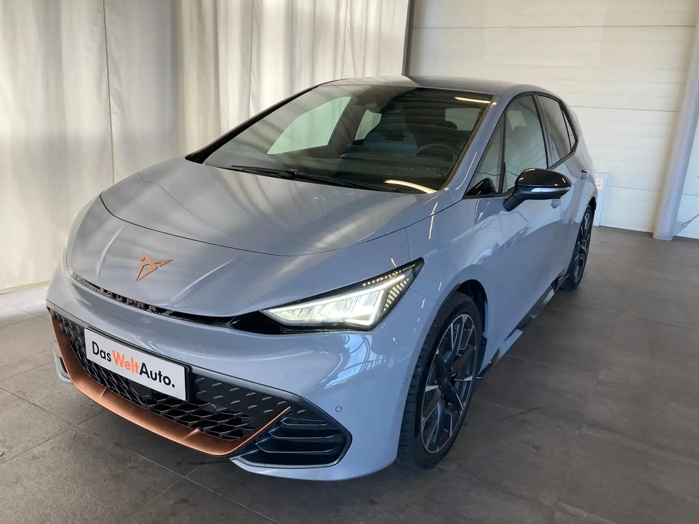 CUPRA Born 77/82 e-Boost 170kW/231PS Grigio - 1