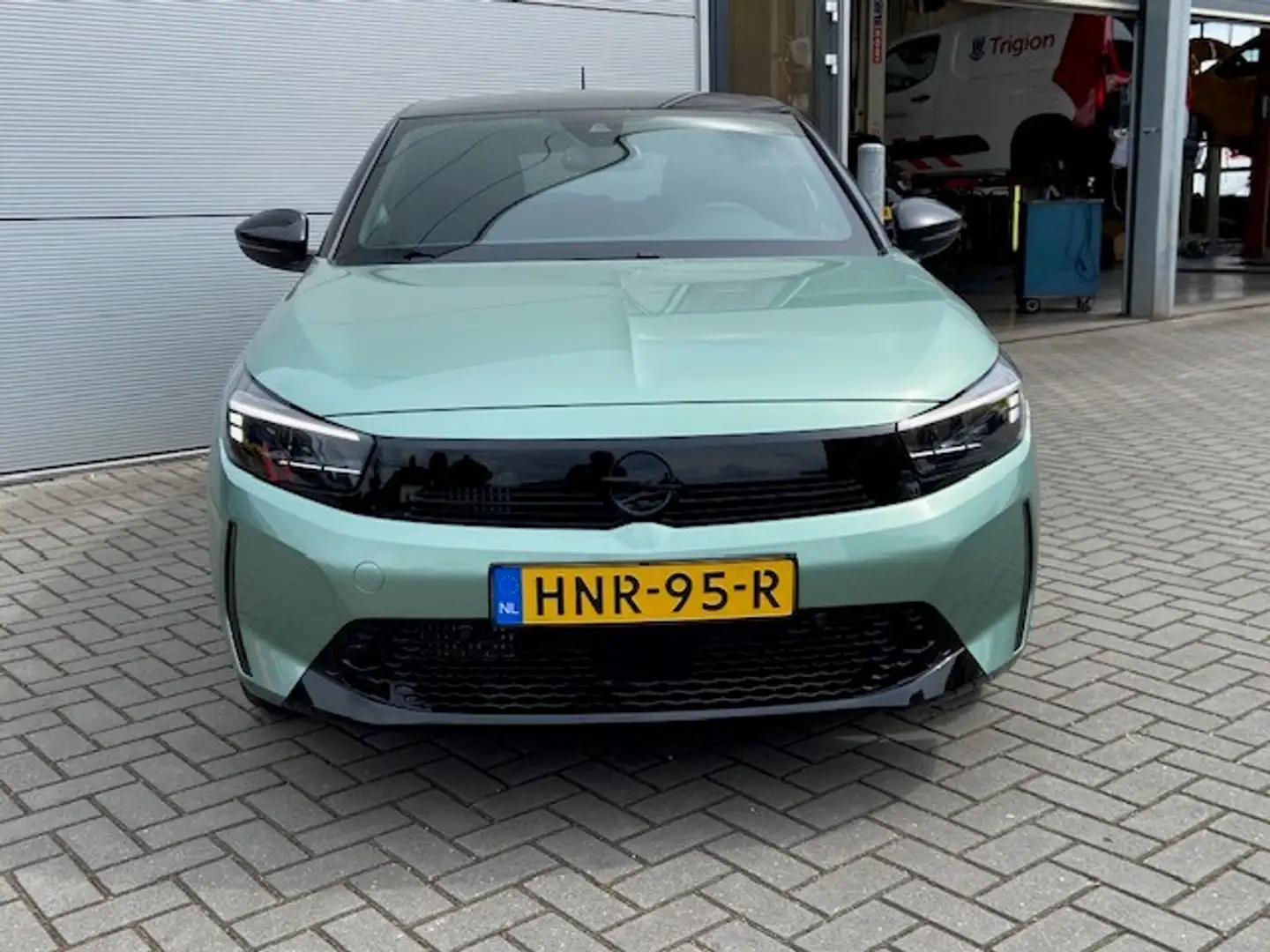 Opel Corsa 1.2 Turbo 100pk Yes Airco | Parkeersensoren achter Groen - 2