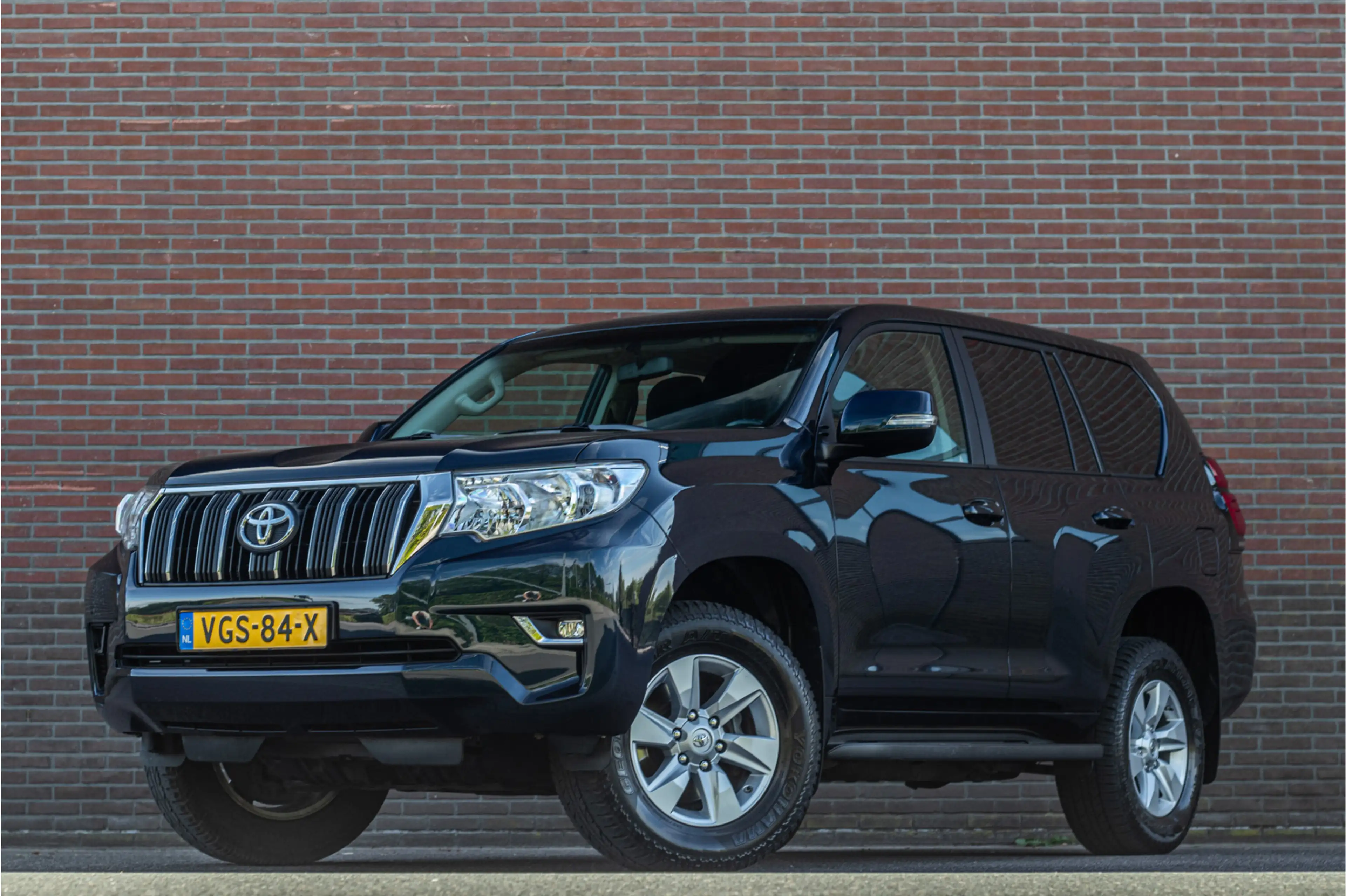 Toyota Land Cruiser 2.8 D-4D-F Blind Van, 107.000km NAP, Camera, DAB+,