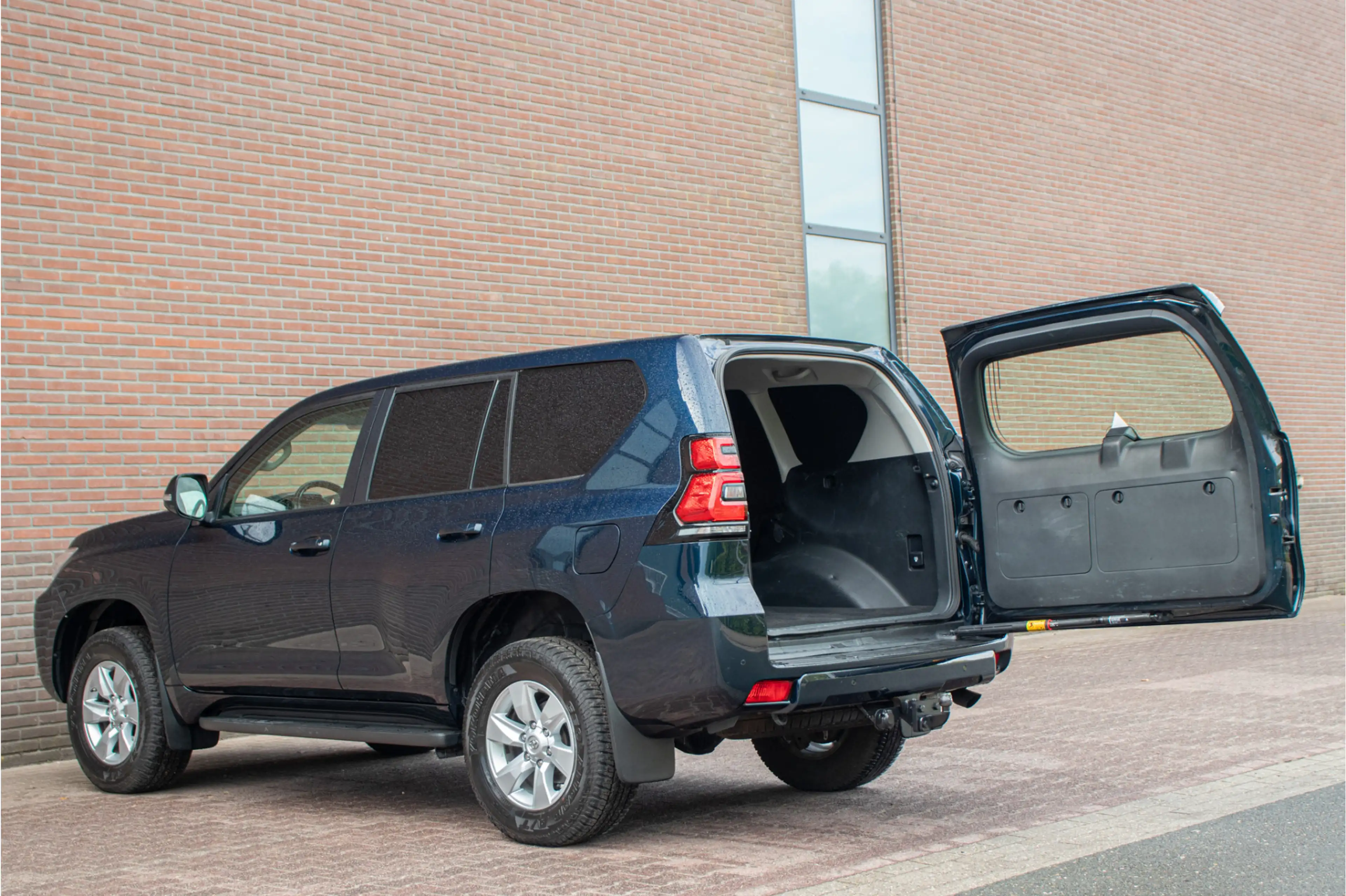 Toyota Land Cruiser 2.8 D-4D-F Blind Van, 107.000km NAP, Camera, DAB+, — photo 26