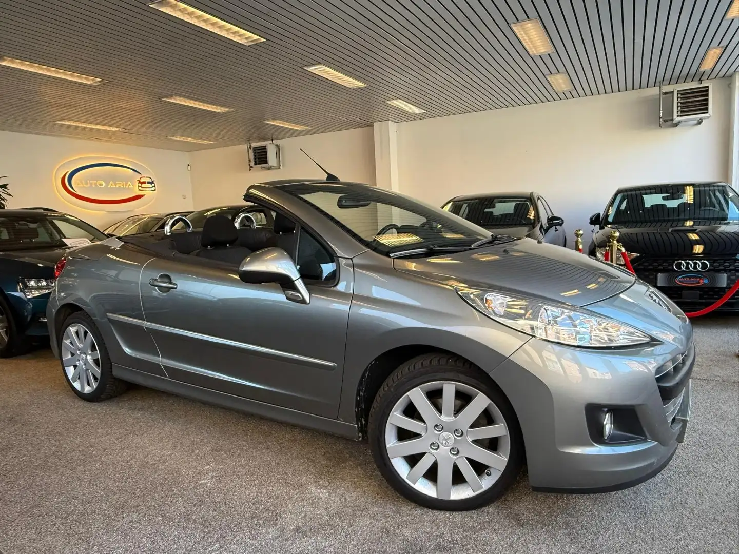 Peugeot 207 CC 1.6i*FULL SERVICE*GARANTIE 12M Gris - 2