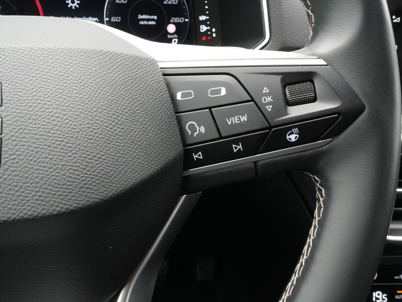 SEAT Tarraco Xperience e-Hybrid AHK ACC KAM NAVI V — photo 9