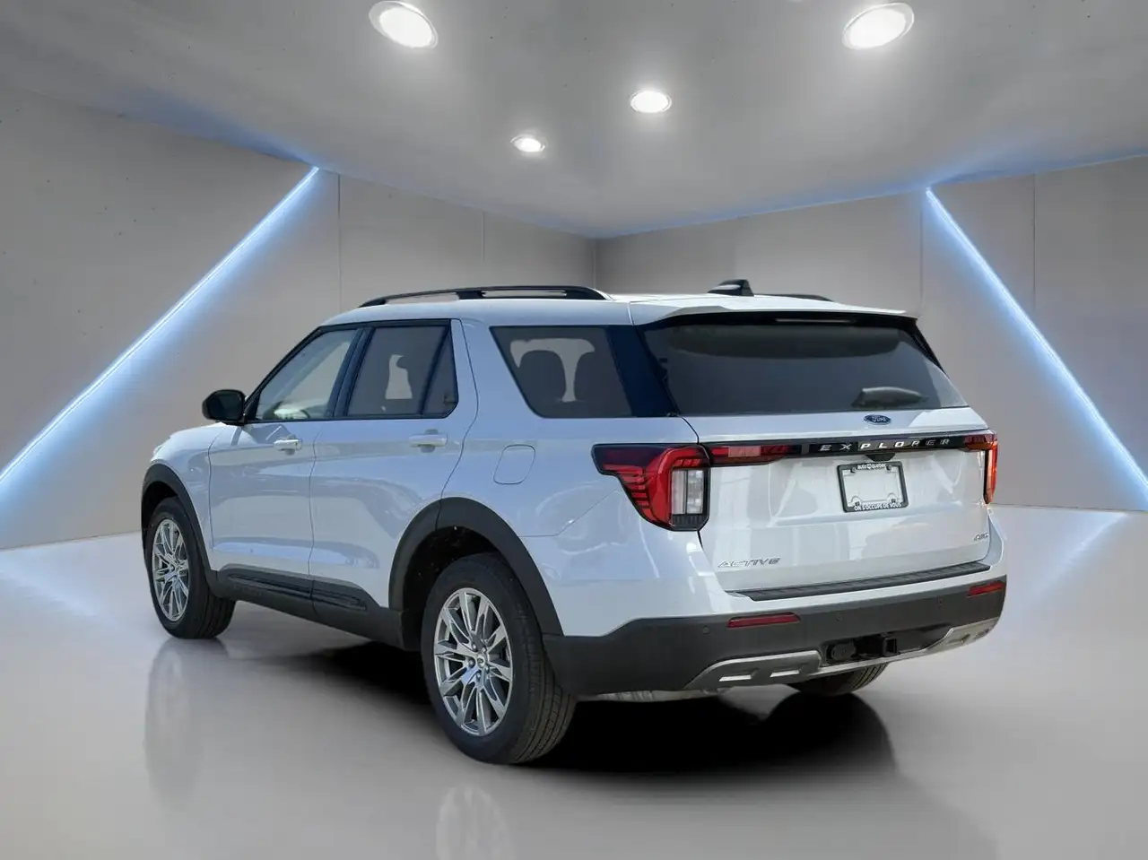 Ford Explorer снимка Ford Explorer