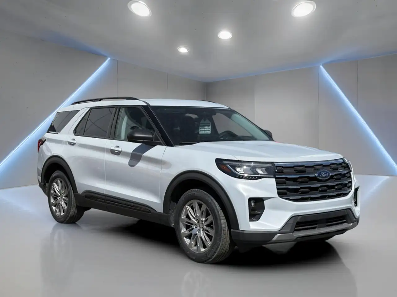 Ford Explorer снимка Ford Explorer