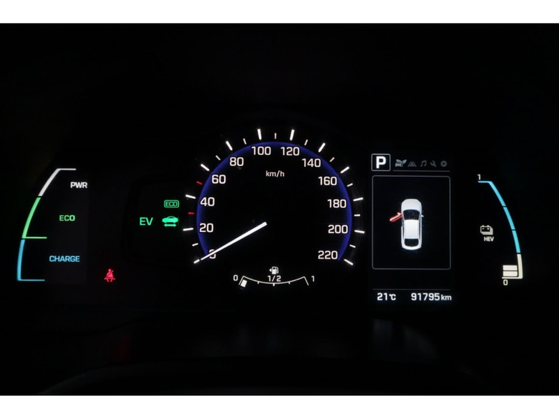 Hyundai IONIQ 1,6 GDI Trend Plug-In Hybrid +LED+NAVI+KAMERA — photo 17