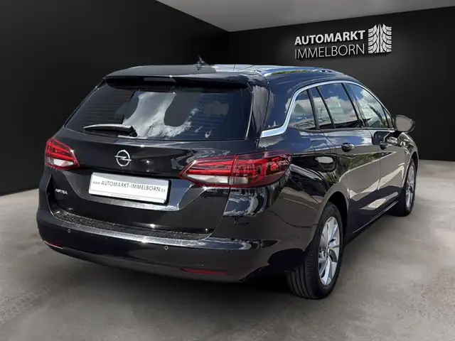 Opel Astra view 7