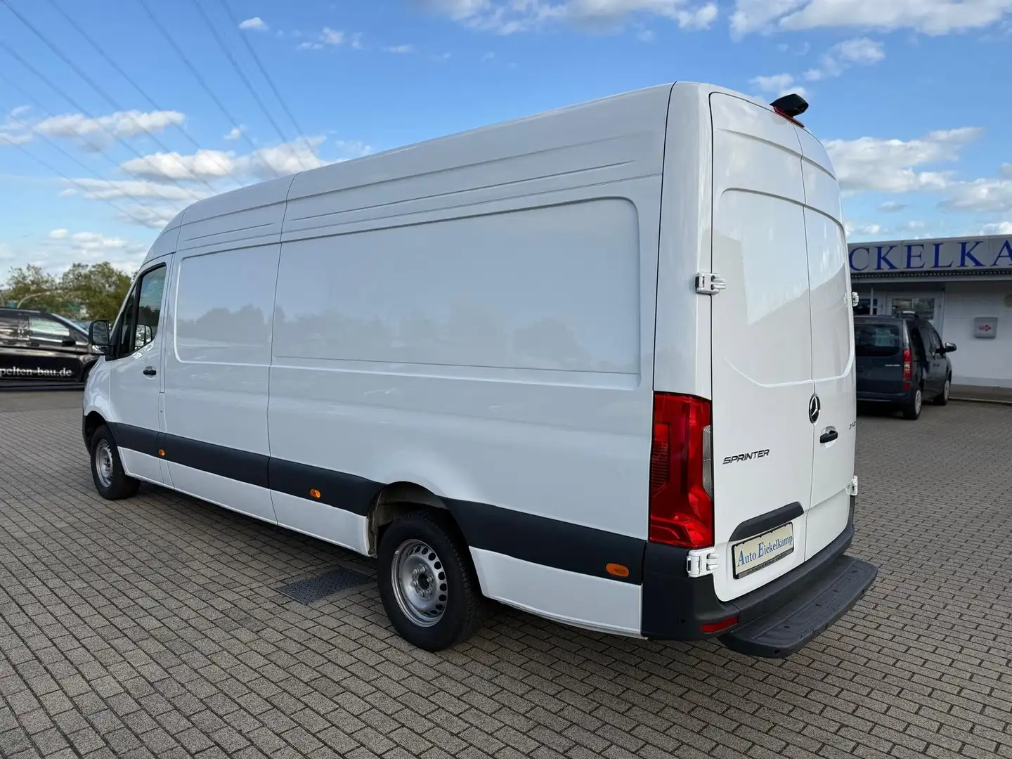 Mercedes-Benz Sprinter 317 CDI 9G Kasten Hochdach MOPF MBUX 3S-SITZ KLIMA Weiß - 2