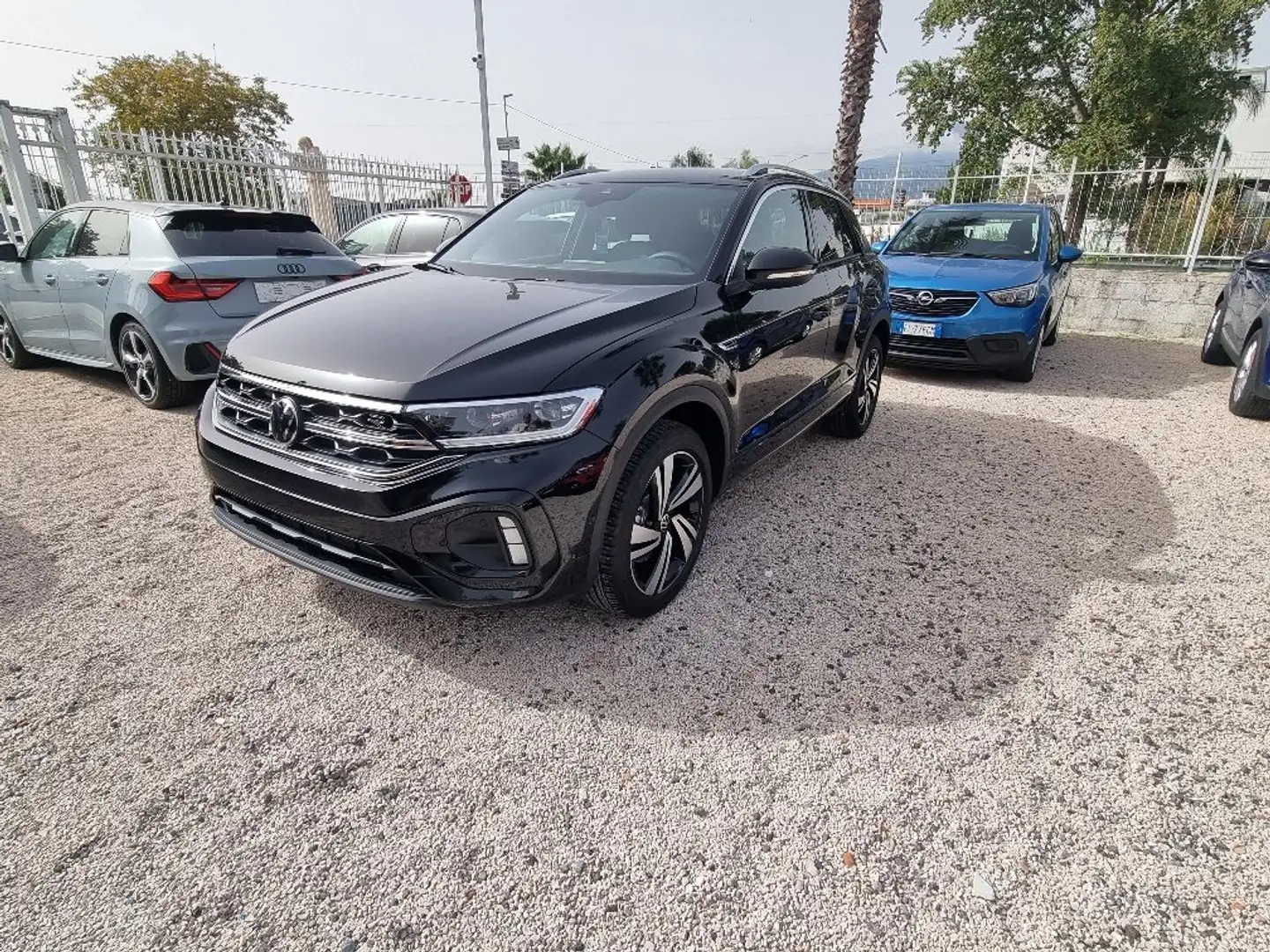 Volkswagen T-Roc T-Roc I 2022 2.0 tdi R-Line 150cv dsg Nero - 1
