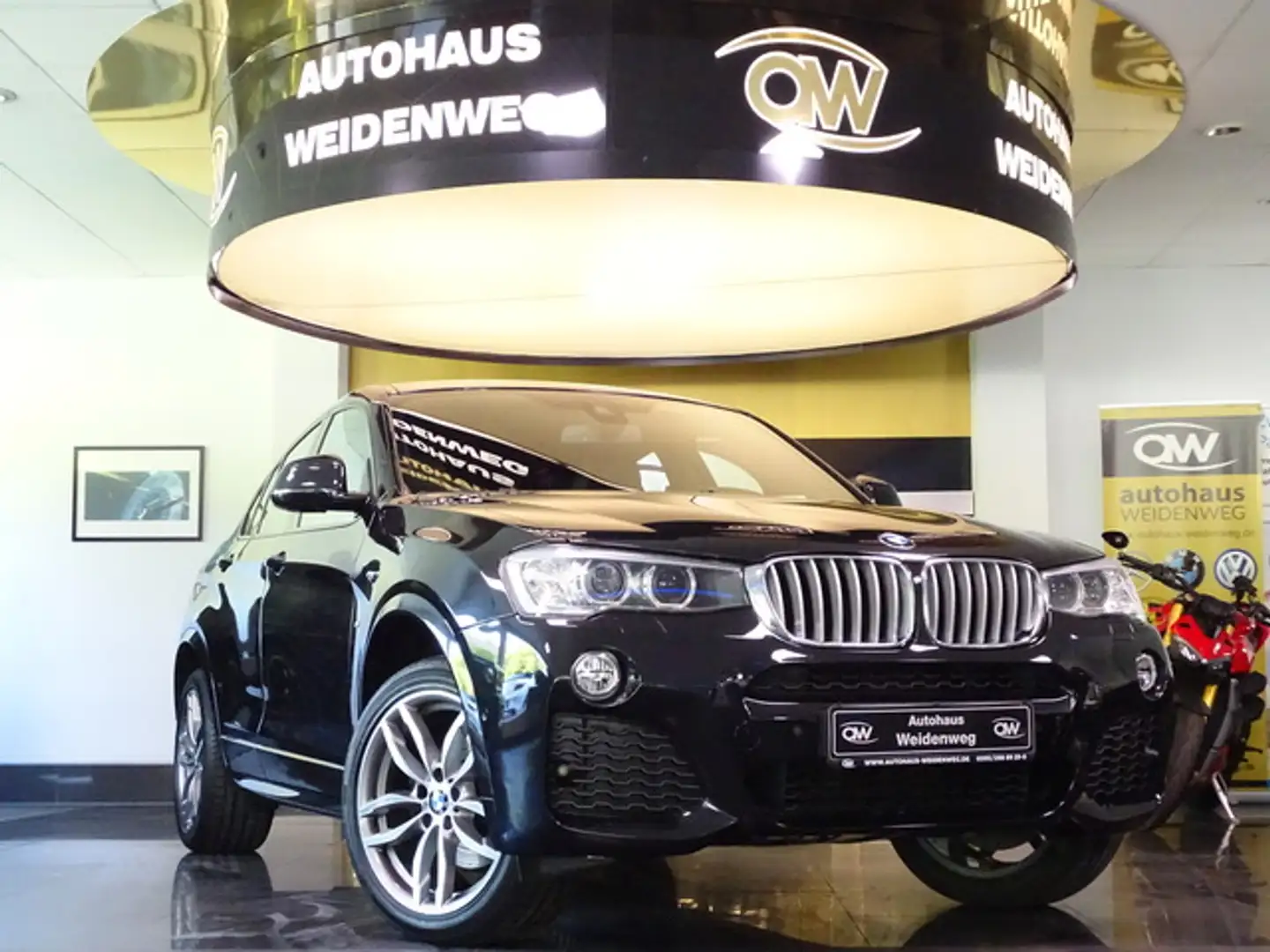 BMW X4 M xDrive30d M Sport.Leder Navi Cam PD AHK 2Hand Schwarz - 2
