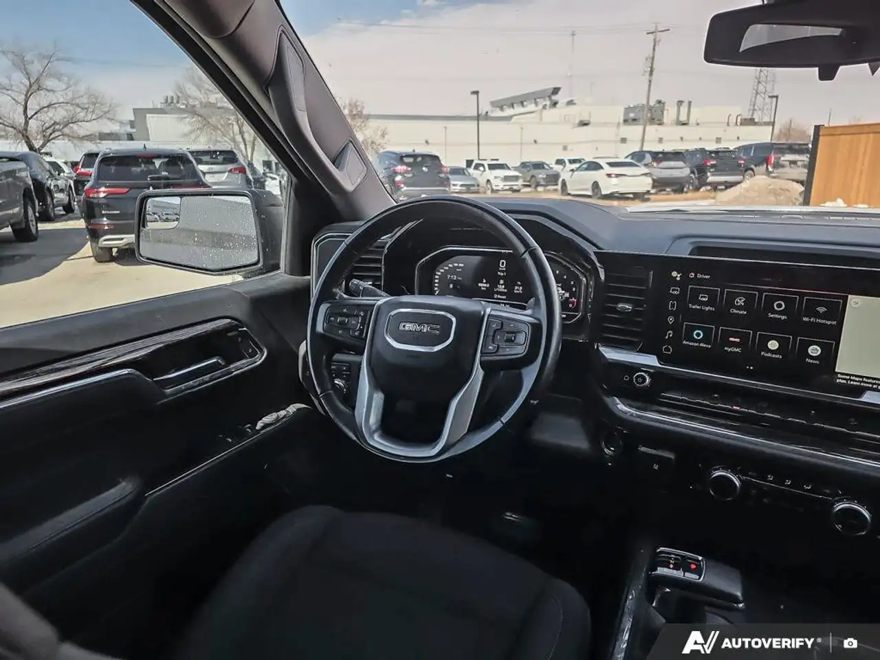 GMC Sierra 1500 снимка GMC Sierra 1500