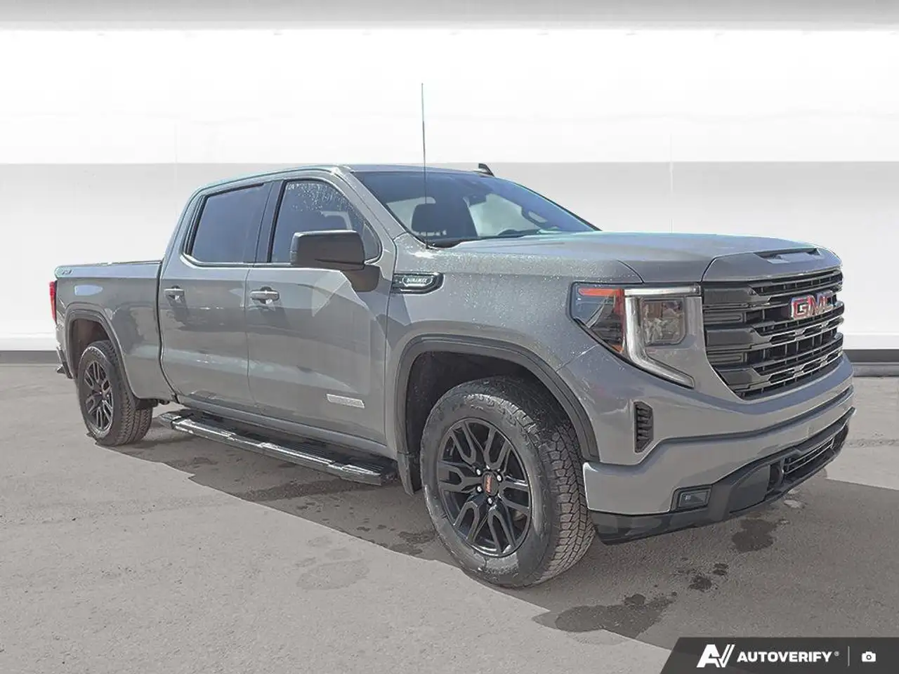 GMC Sierra 1500 снимка GMC Sierra 1500