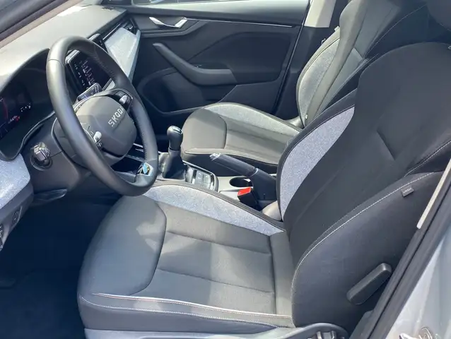 Skoda Scala view 8