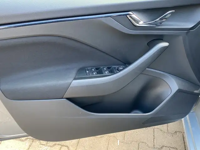 Skoda Scala view 7