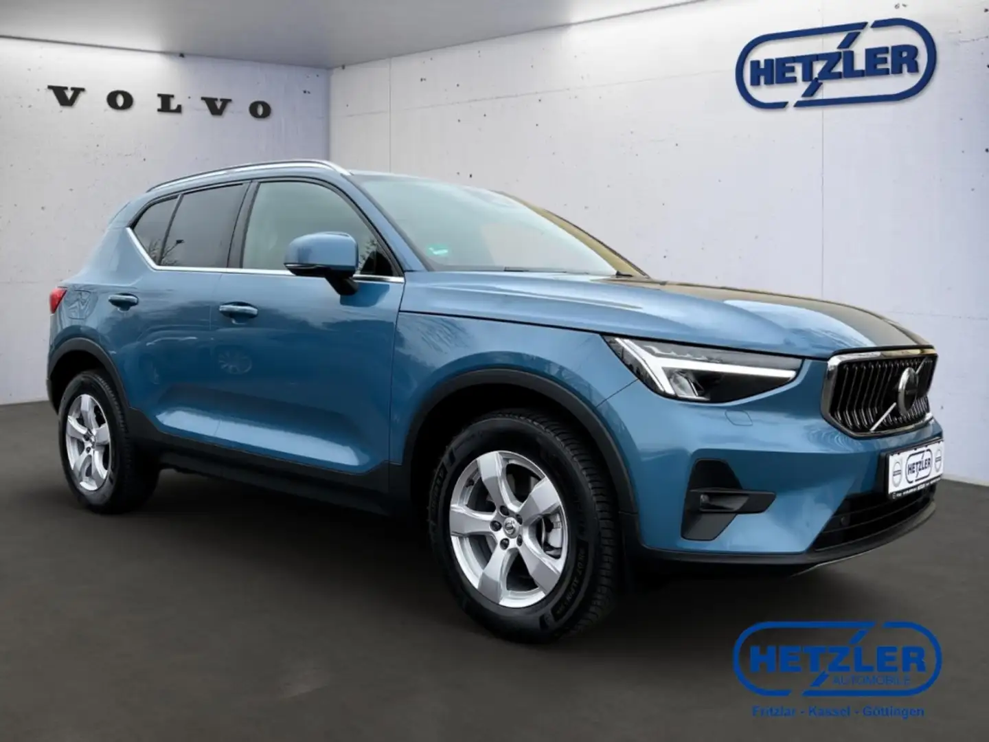 Volvo XC40 2WD EU6d B4 B DKG Plus Bright DAB SHZ LenkradHZG Blau - 2
