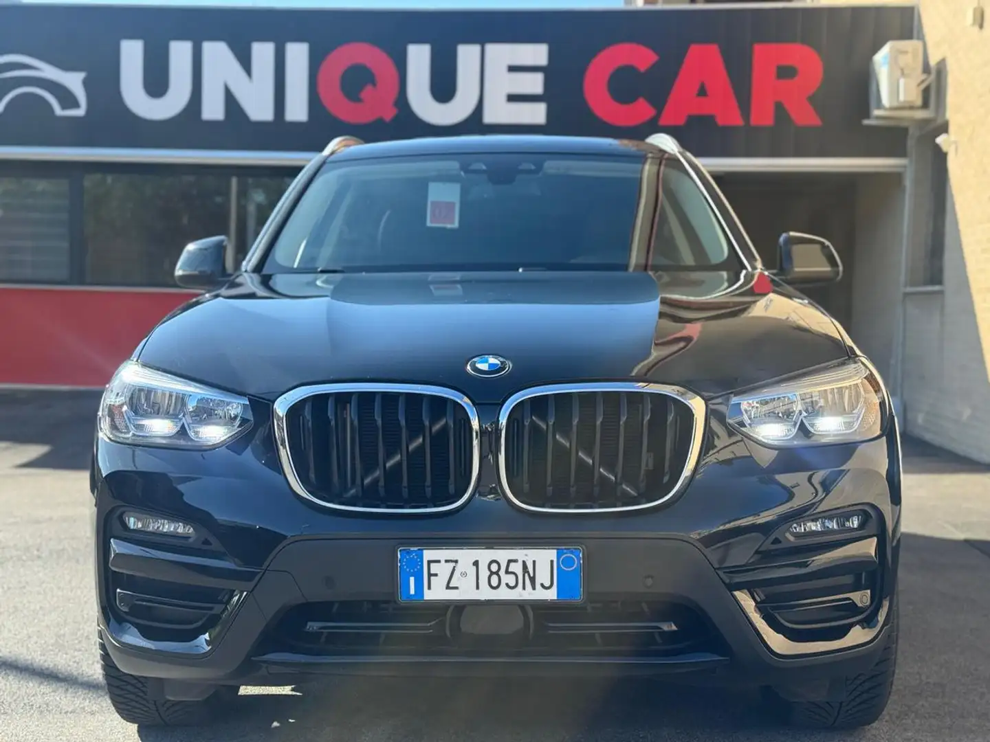 BMW X3 xDrive30d 249CV Business Advantage SPORT Noir - 2