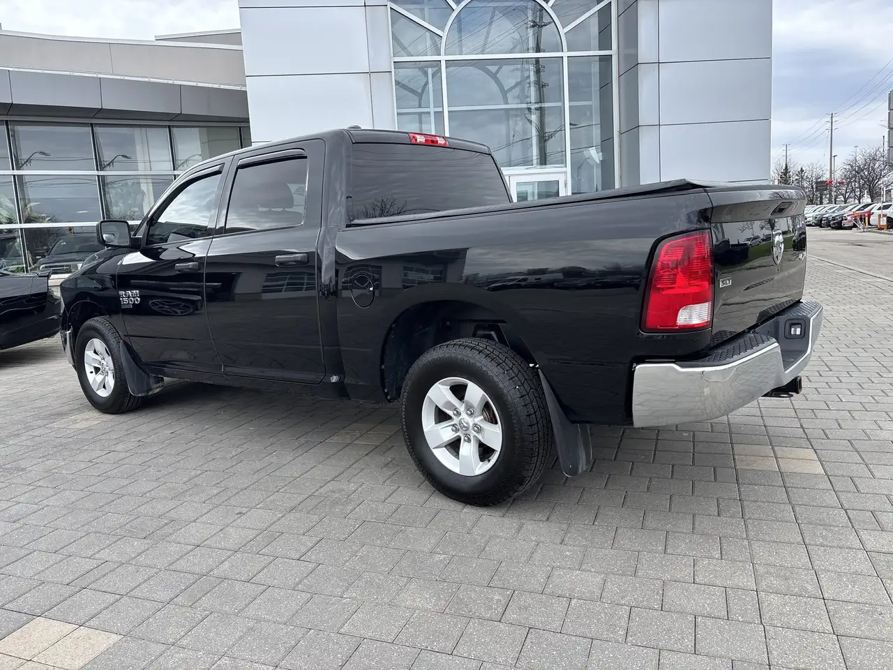 RAM 1500 снимка RAM 1500