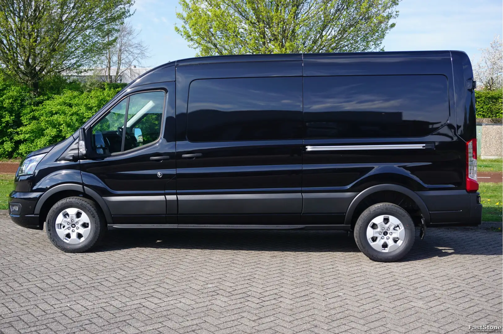Ford Transit 350L L3H2 Limited AUT-8 165PK BPM VRIJ Navi, Adap. Noir - 2