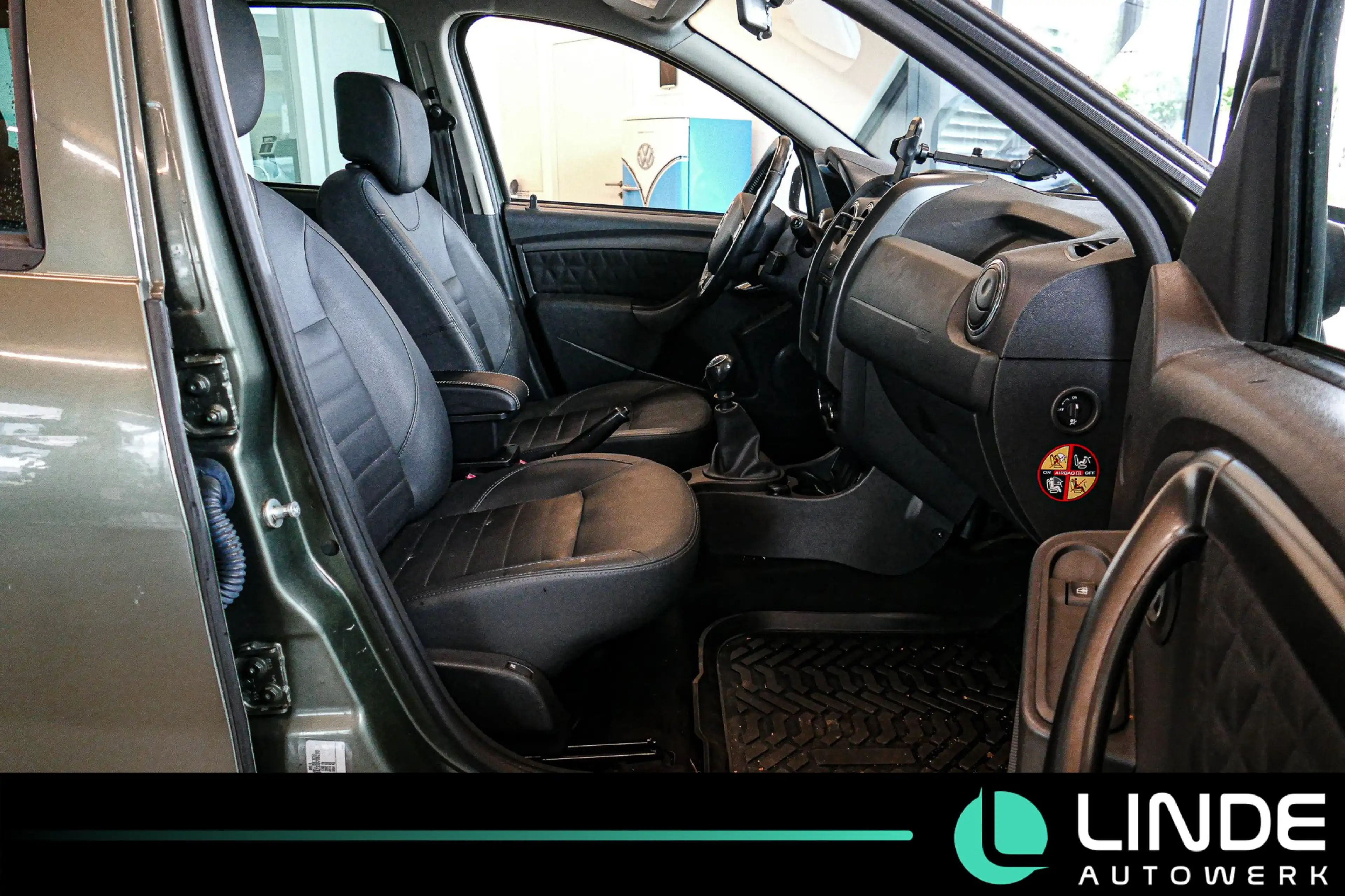 Dacia Duster 4x2 Prestige |LEDER|KLIMA|TEMPO.|PDC|AHK — photo 14