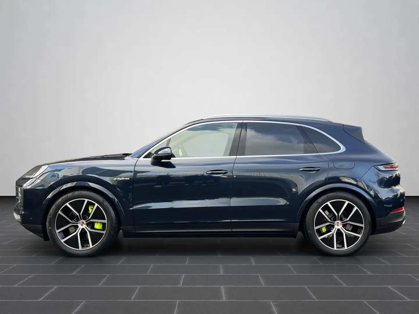 Porsche Cayenne E-Hybrid Pano.,BOSE,Head-Up,PASM,InnoDri Blau - 2