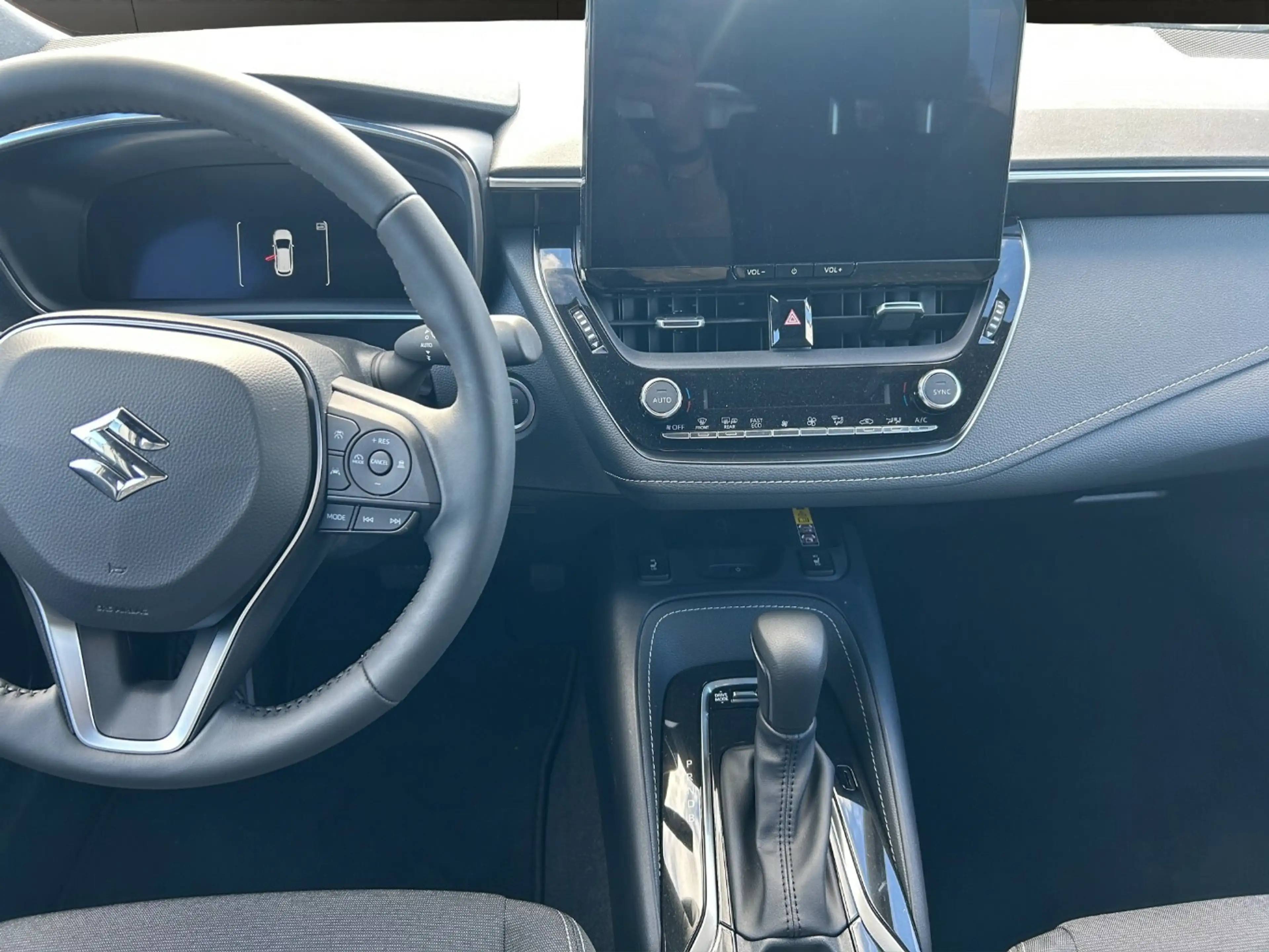 Suzuki Swace Comfort+ CVT Hybrid — photo 15