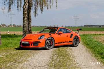 991.1 GT3 RS / Lift / PDLS+/1 owner /only 4.200 KM/