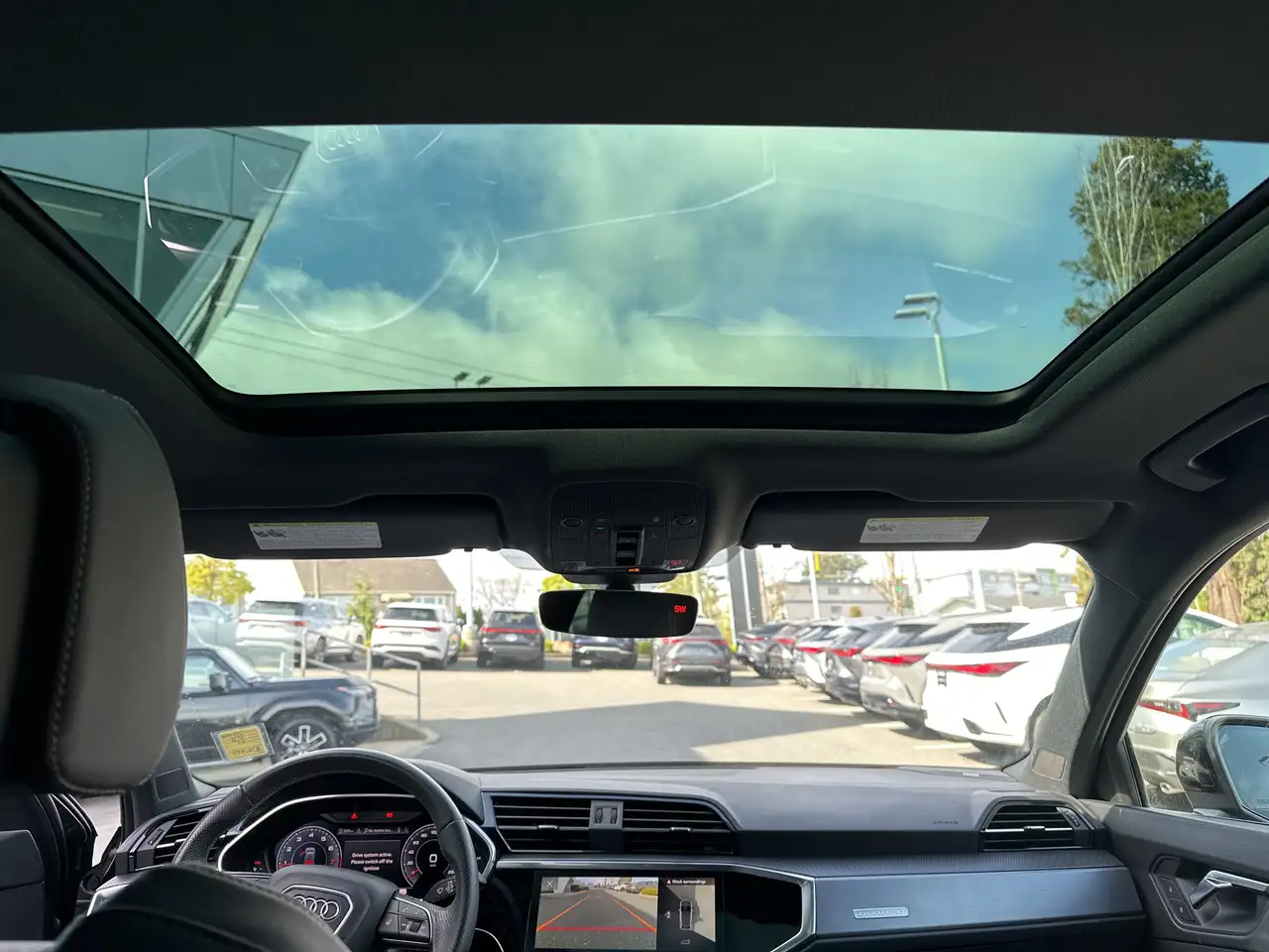 Audi Q3 снимка Audi Q3