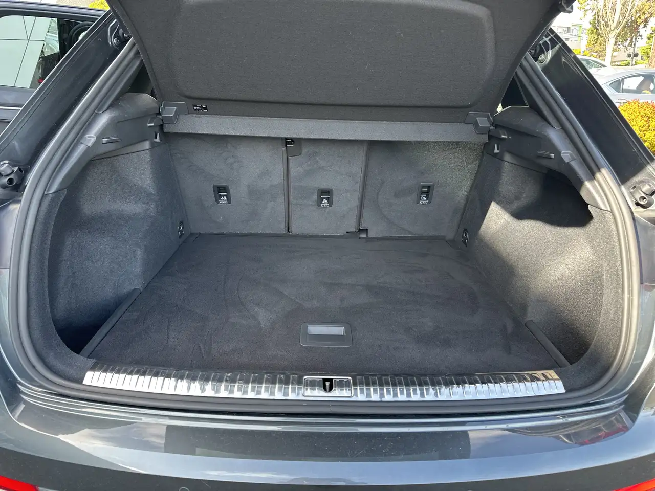 Audi Q3 снимка Audi Q3