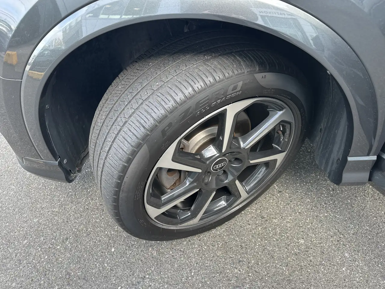 Audi Q3 снимка Audi Q3