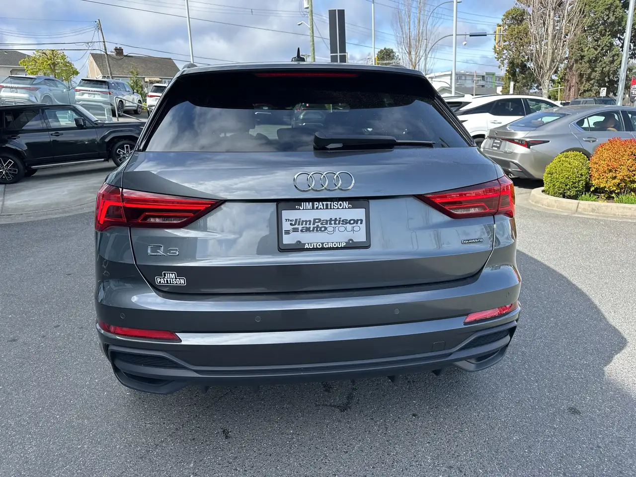 Audi Q3 снимка Audi Q3